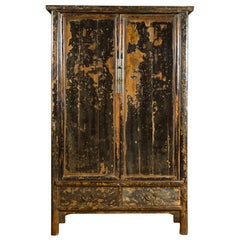 Cabinet en laque noire vieillie de la dynastie Qing, 19e siècle, avec finition d'origine