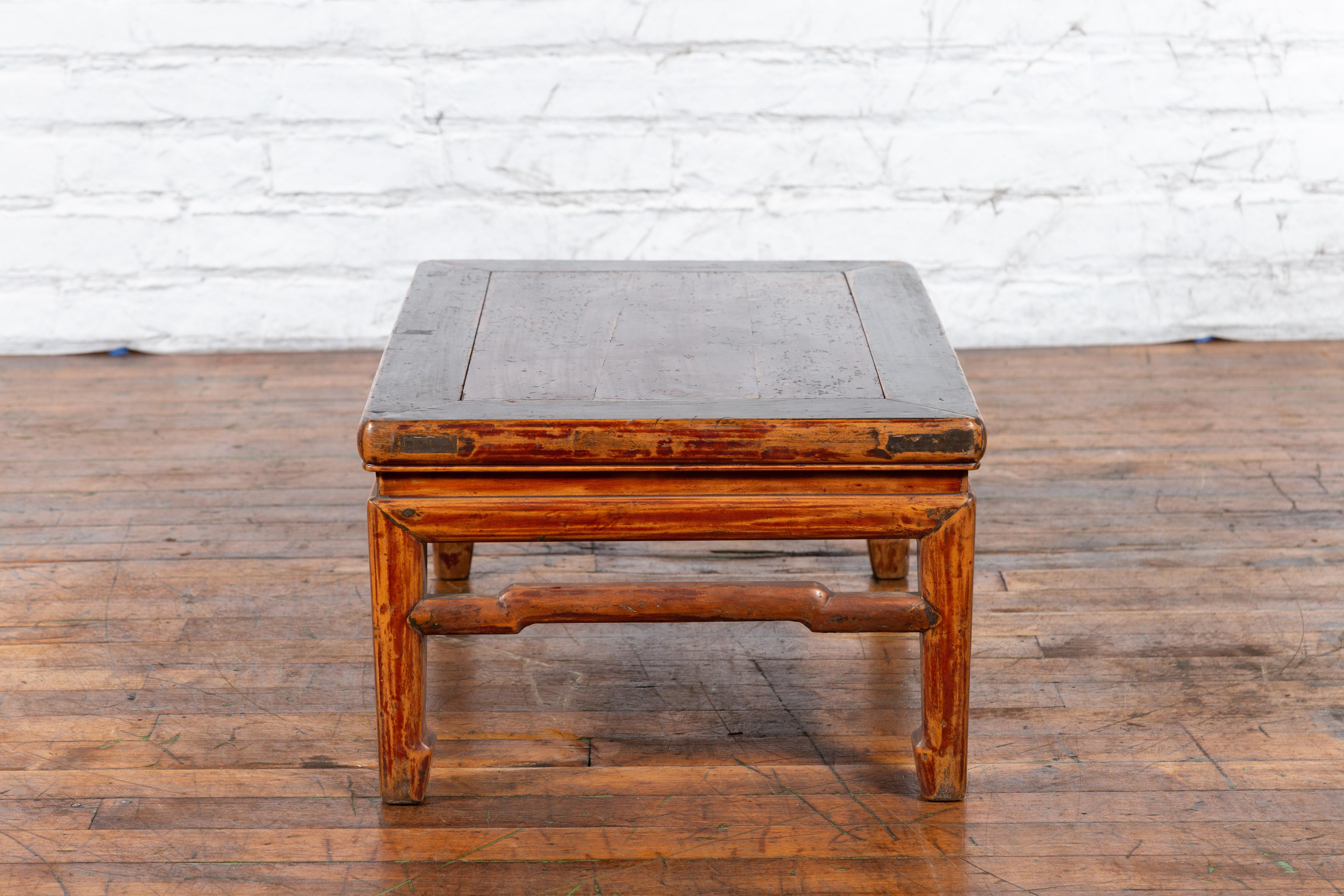 Qing Dynasty 19th Century Low Distressed Side Table with Humpback Stretchers For Sale 5