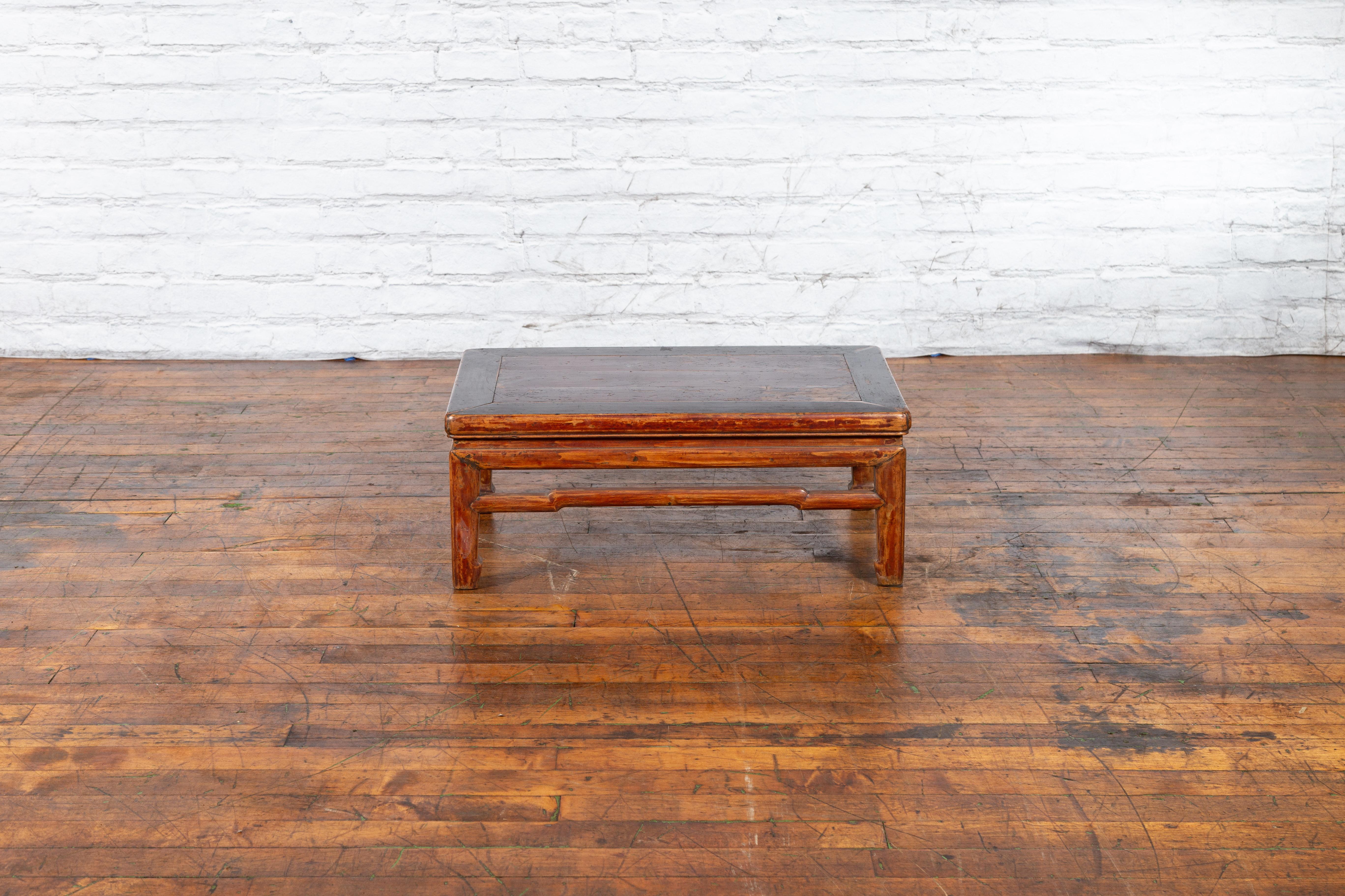 Qing Dynasty 19th Century Low Distressed Side Table with Humpback Stretchers In Good Condition For Sale In Yonkers, NY