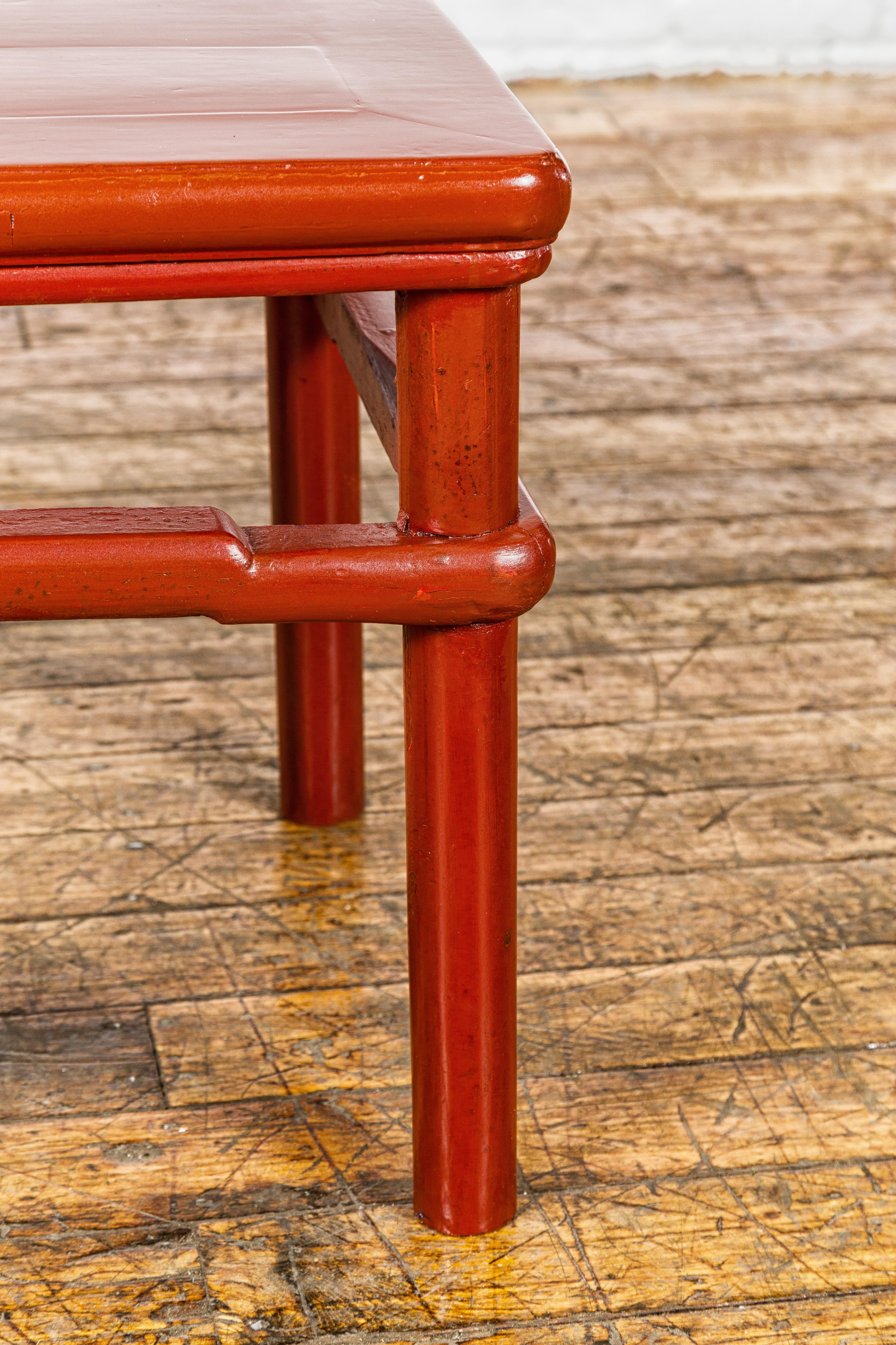 Qing Dynasty 19th Century Red Lacquer Side Table with Humpback Stretcher For Sale 5