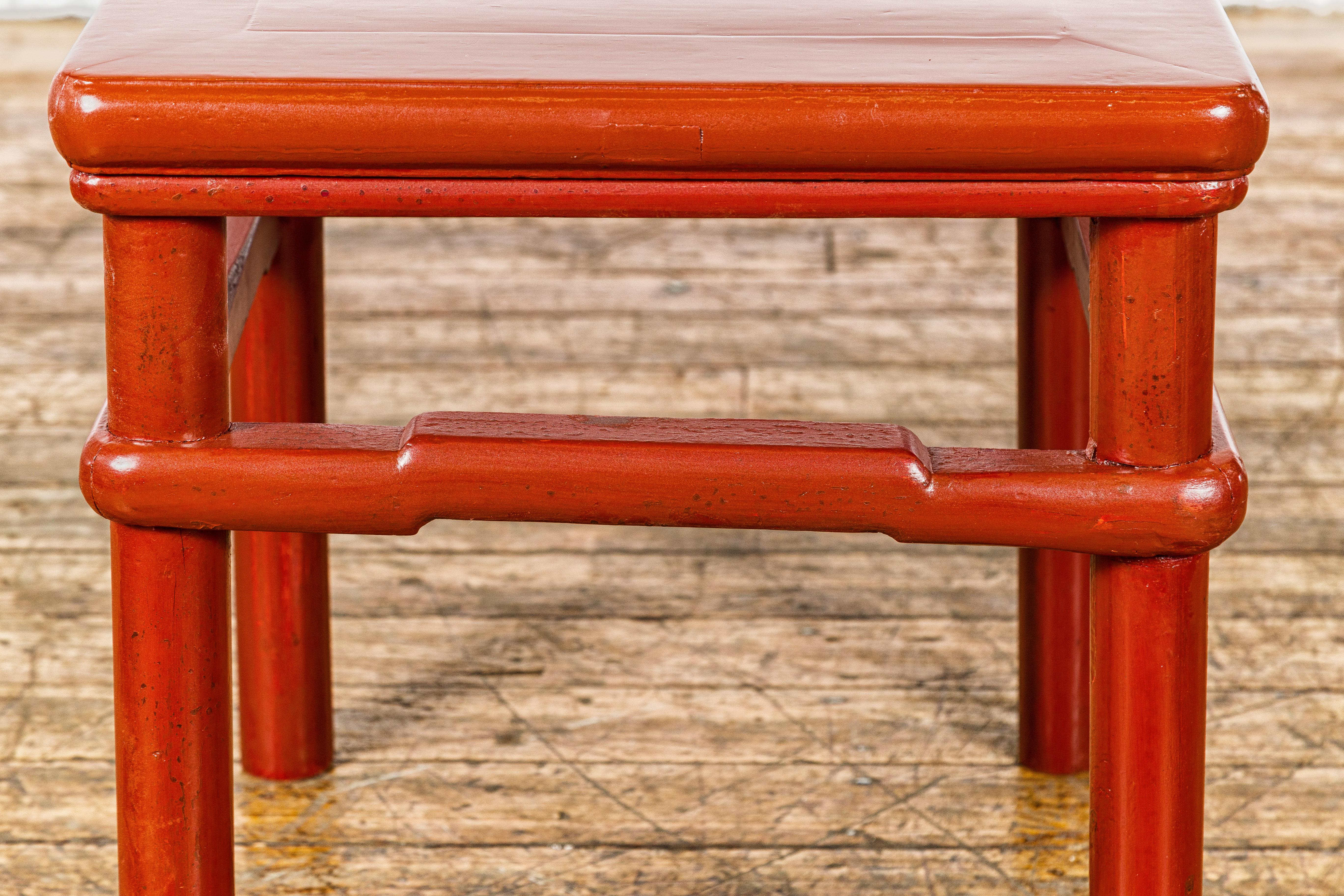 Qing Dynasty 19th Century Red Lacquer Side Table with Humpback Stretcher For Sale 6