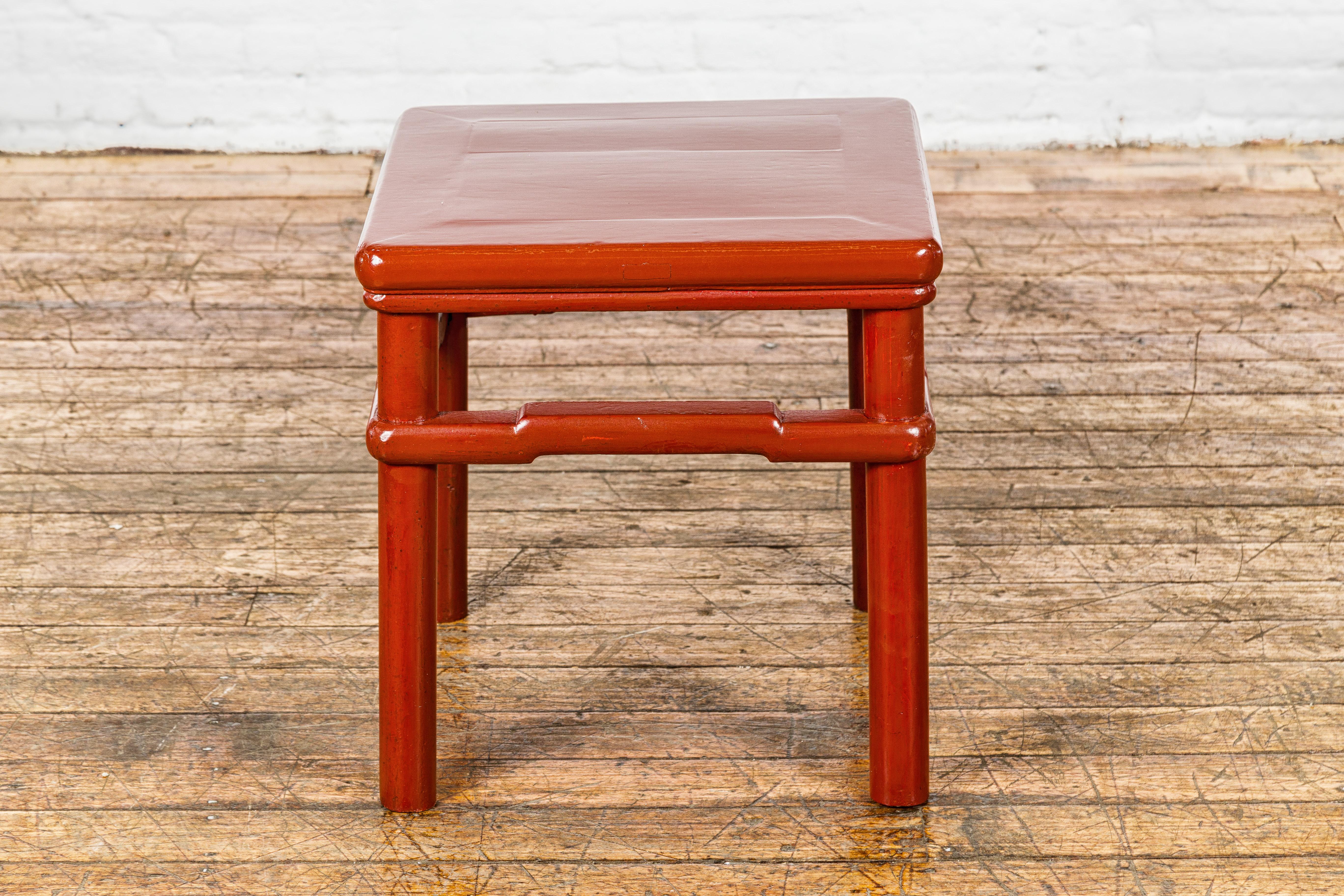 Chinese Qing Dynasty 19th Century Red Lacquer Side Table with Humpback Stretcher For Sale