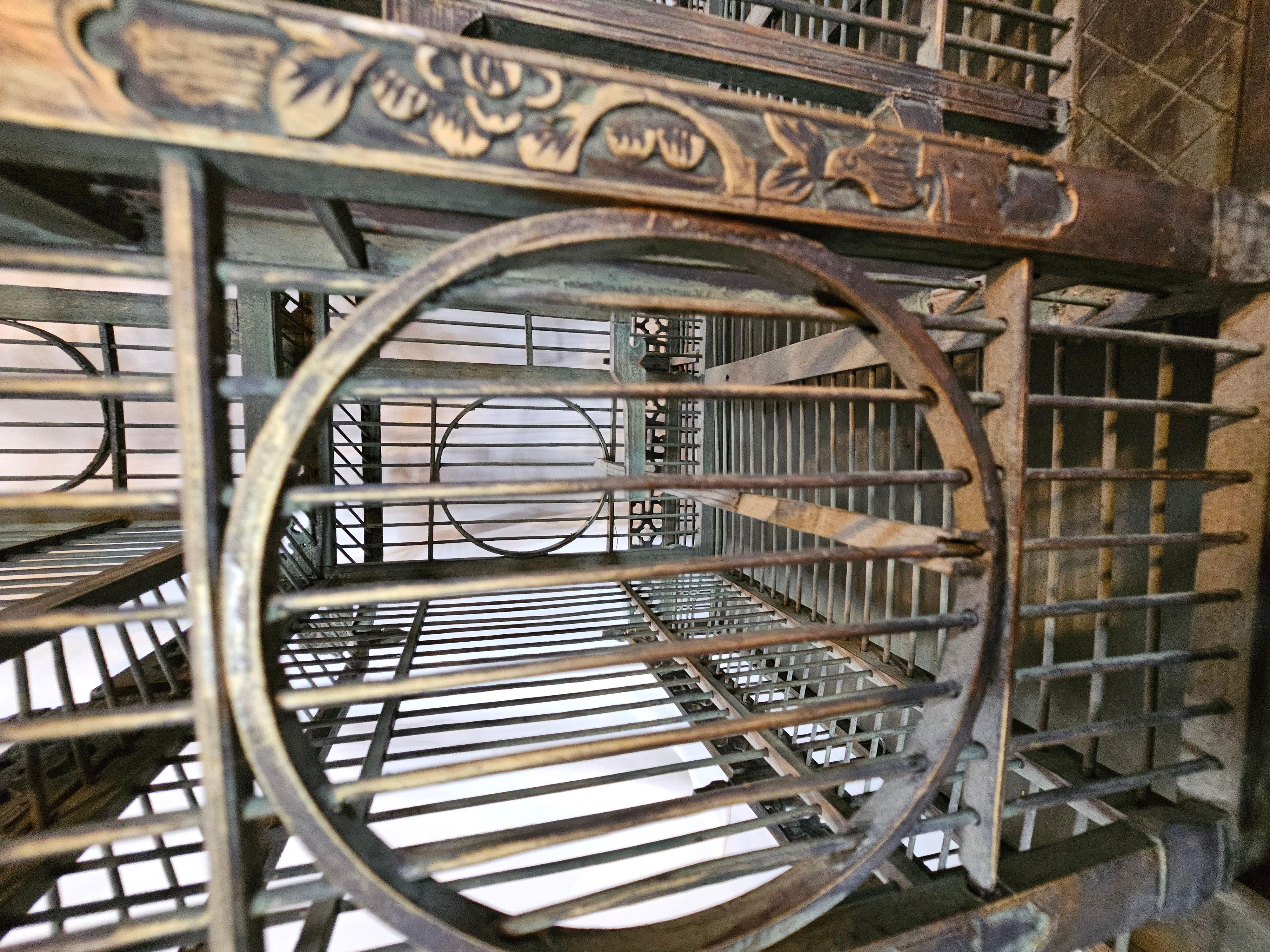 Qing dynasty 2 tier pagoda birdcage For Sale 5