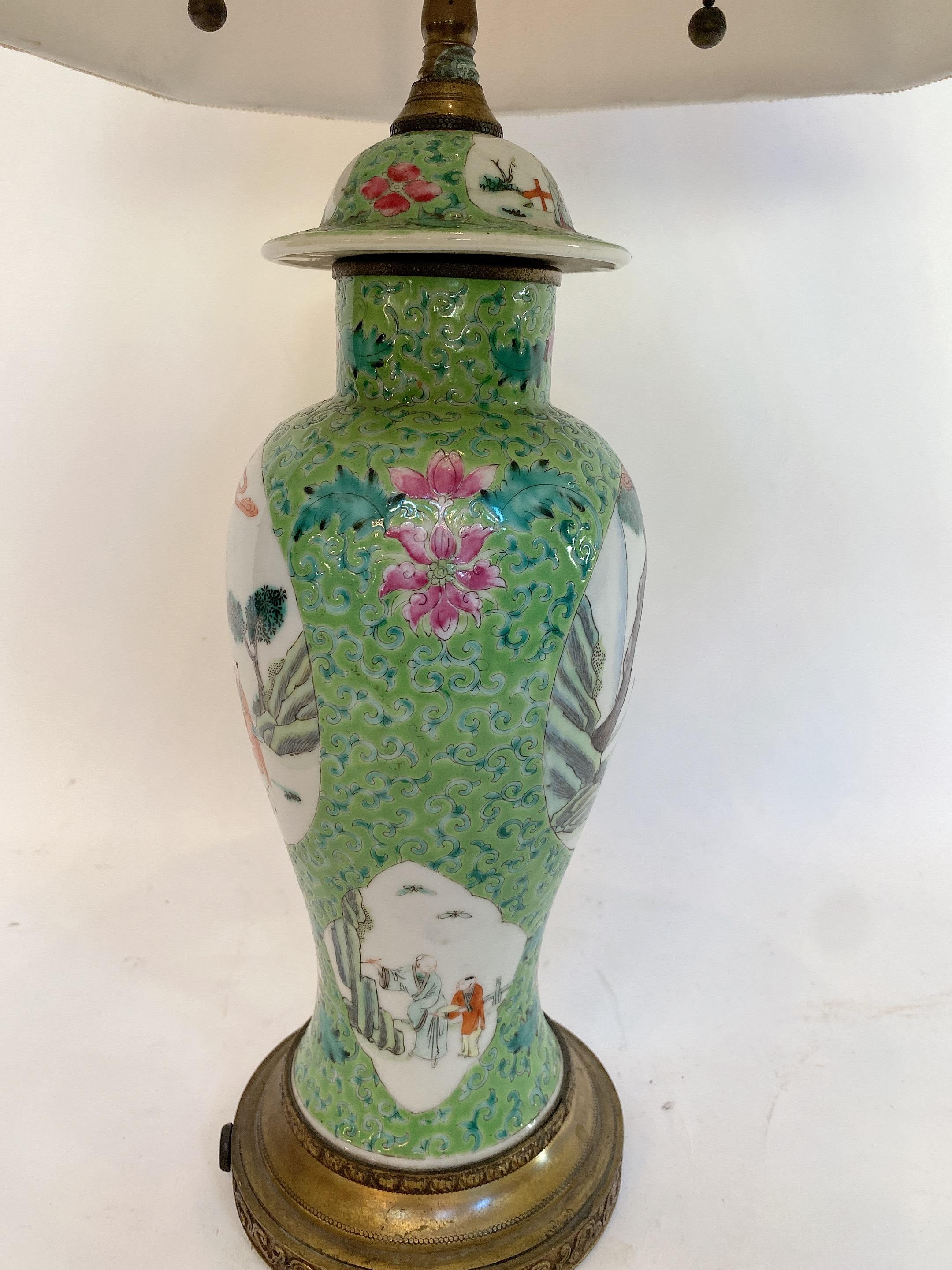 Qing Dynasty a Antique Chinese Green Famille Rose Porcelain Vase Lamp For Sale 1