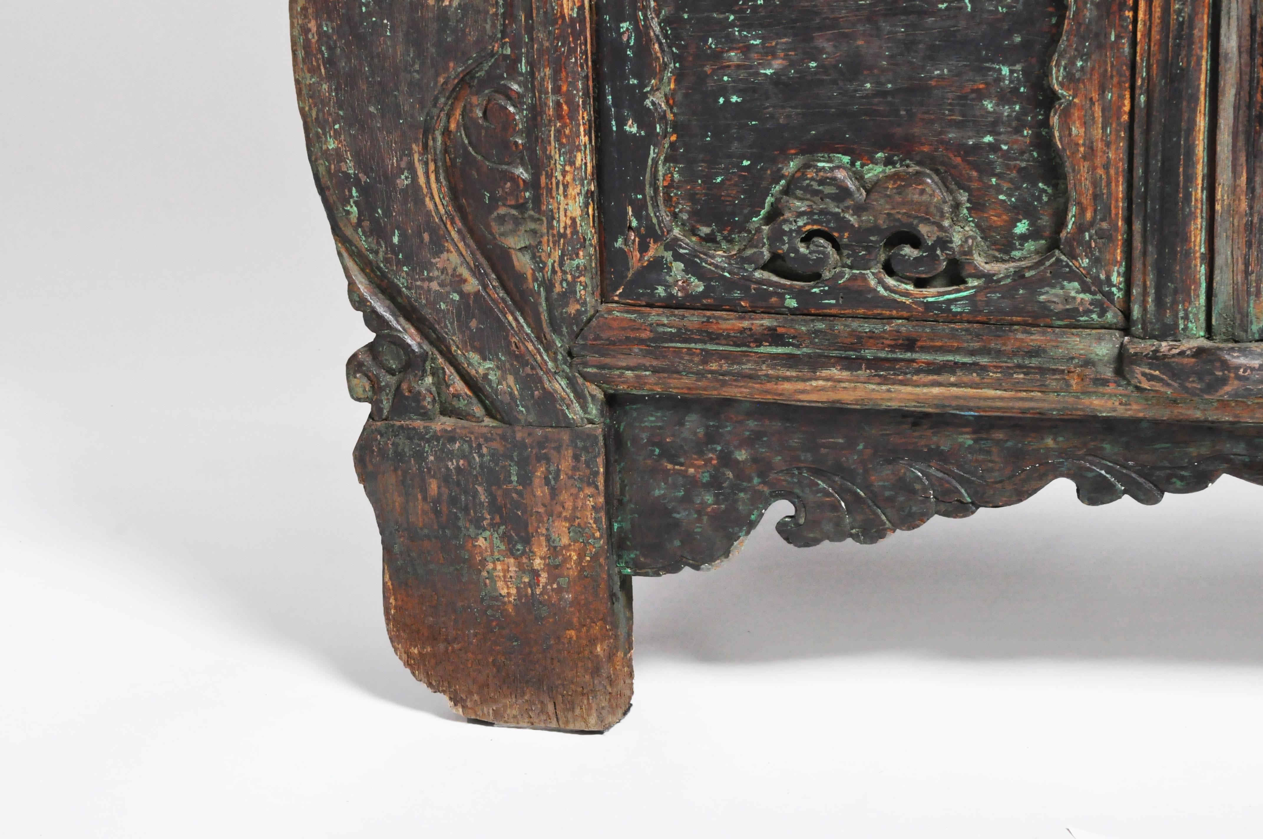 Qing Dynasty Altar Coffer with Four Drawers & Original Patina 7