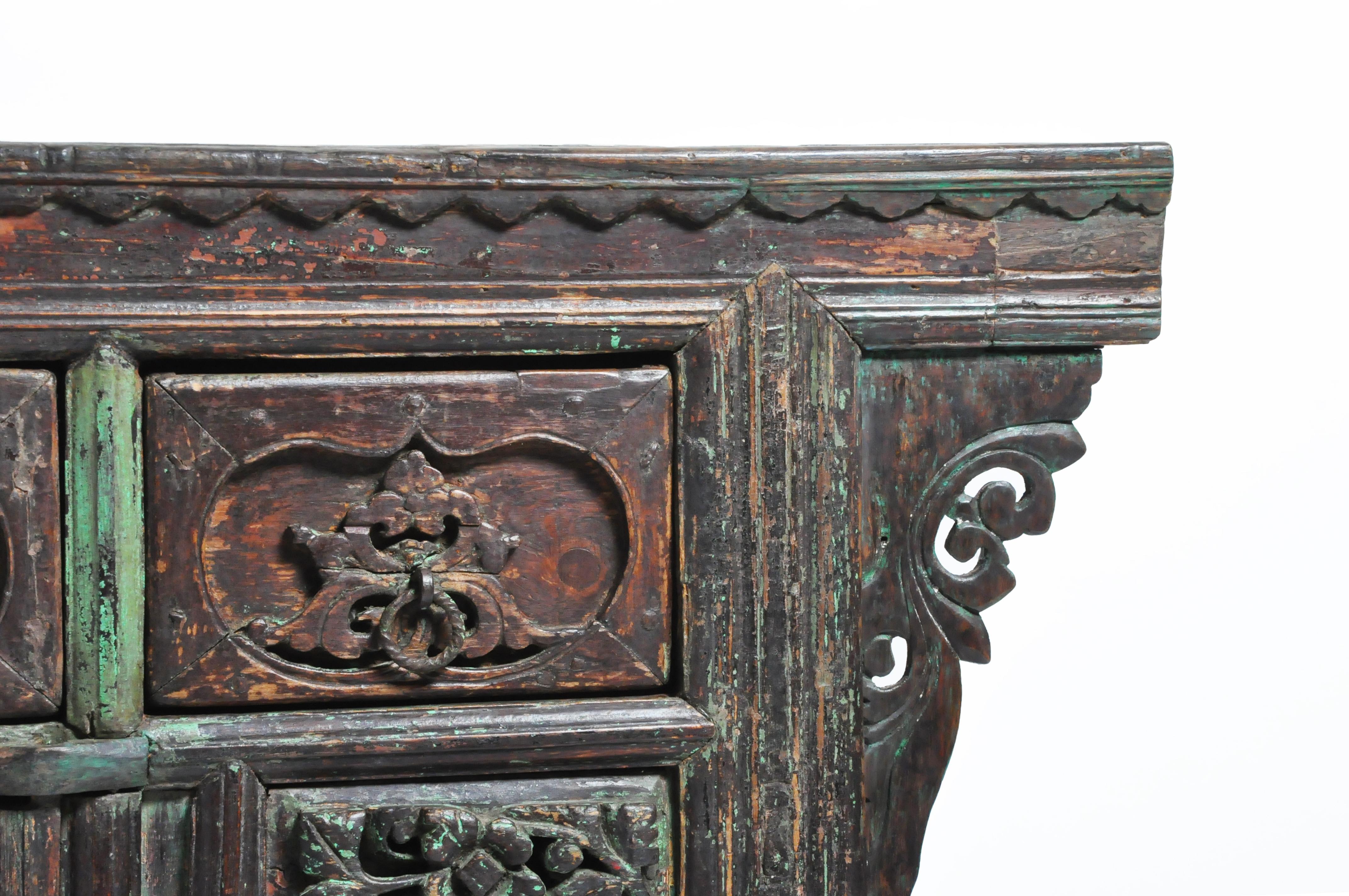 Qing Dynasty Altar Coffer with Four Drawers & Original Patina 2
