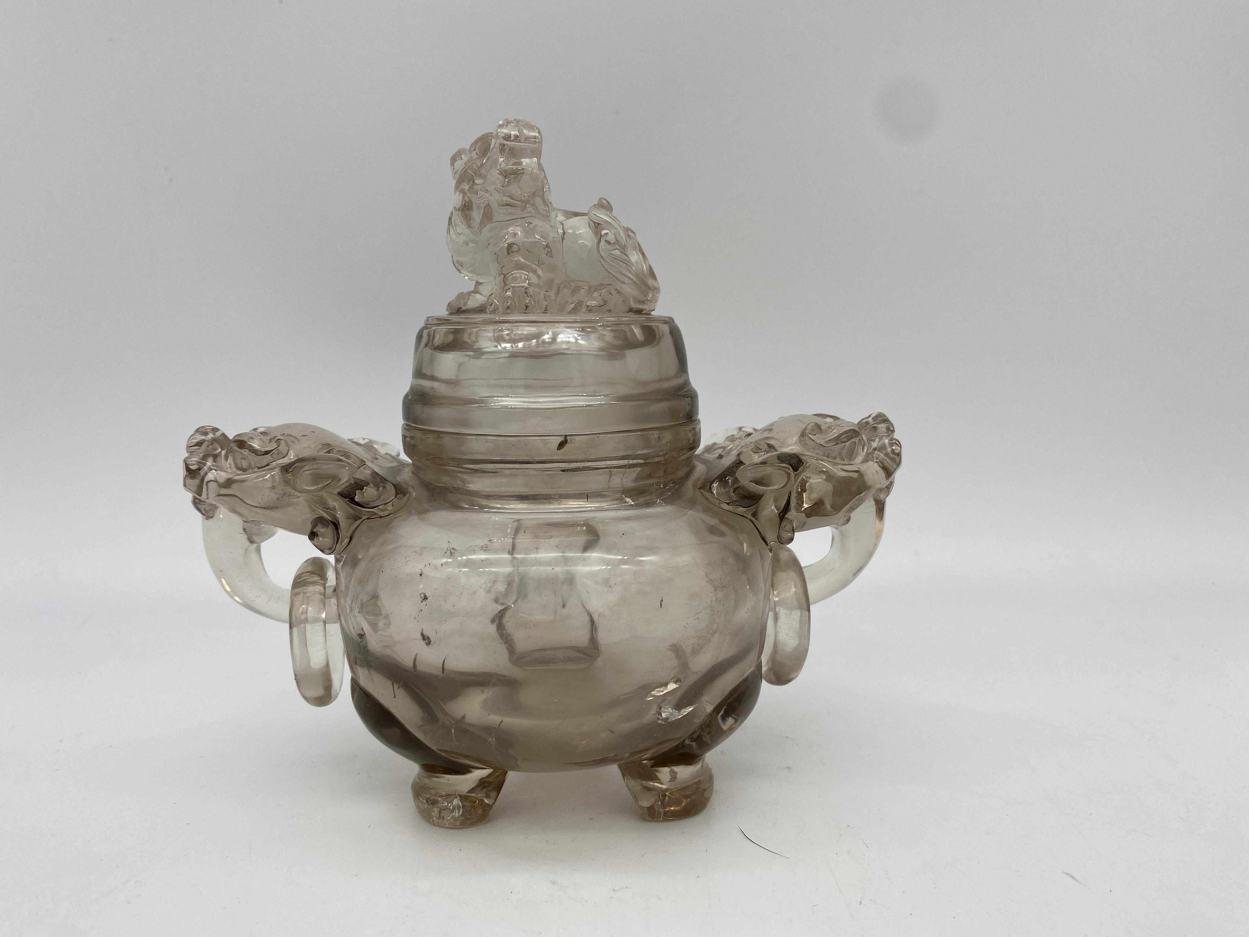 Qing Dynasty an antique Chinese twin handled crystal censer and cover, lion sit on the lid, two rings two lions handle, see more pictures, 14cm x 14cm.
