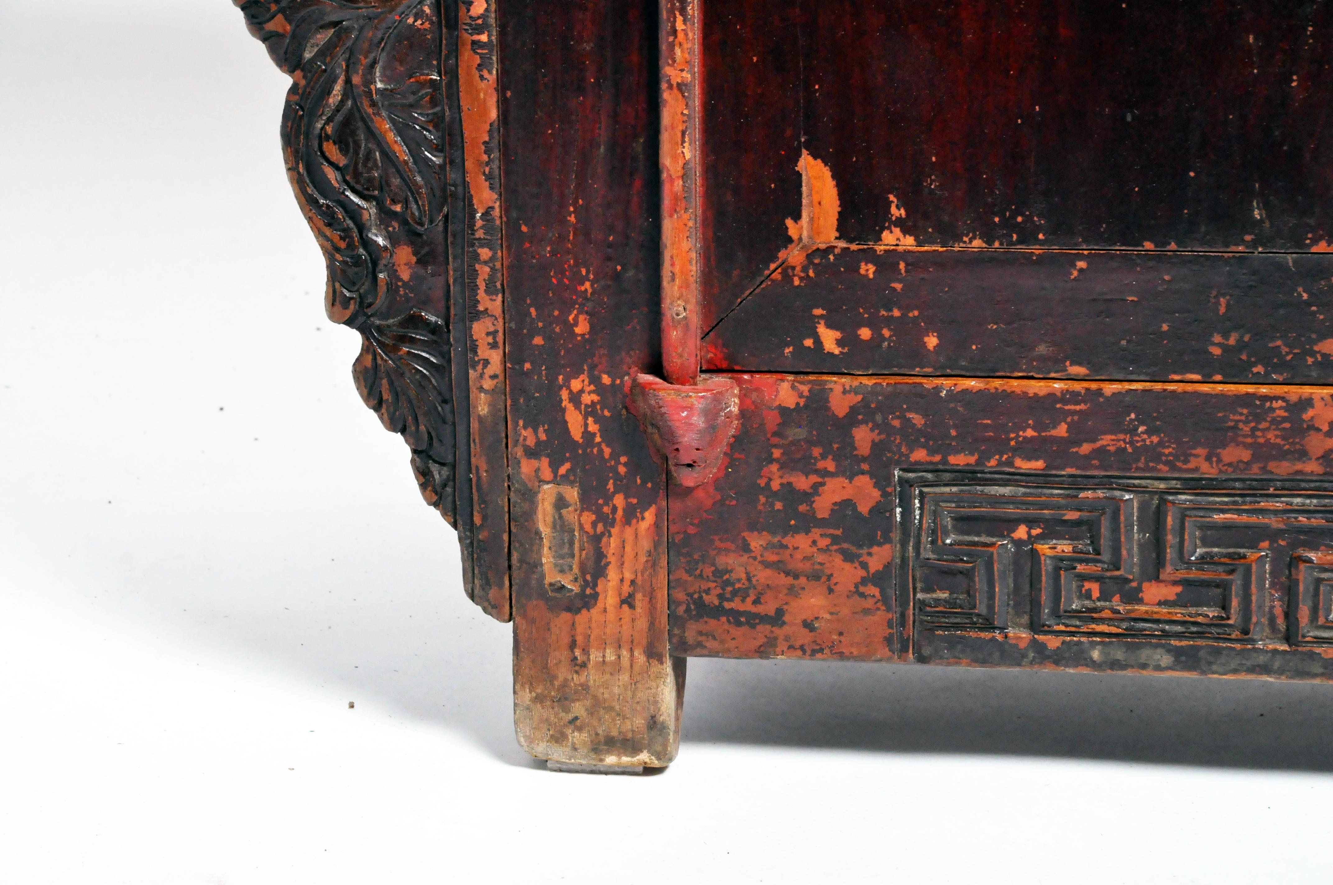 Qing-Dynasty Butterfly Cabinet with Original Lacquer and Patina 6