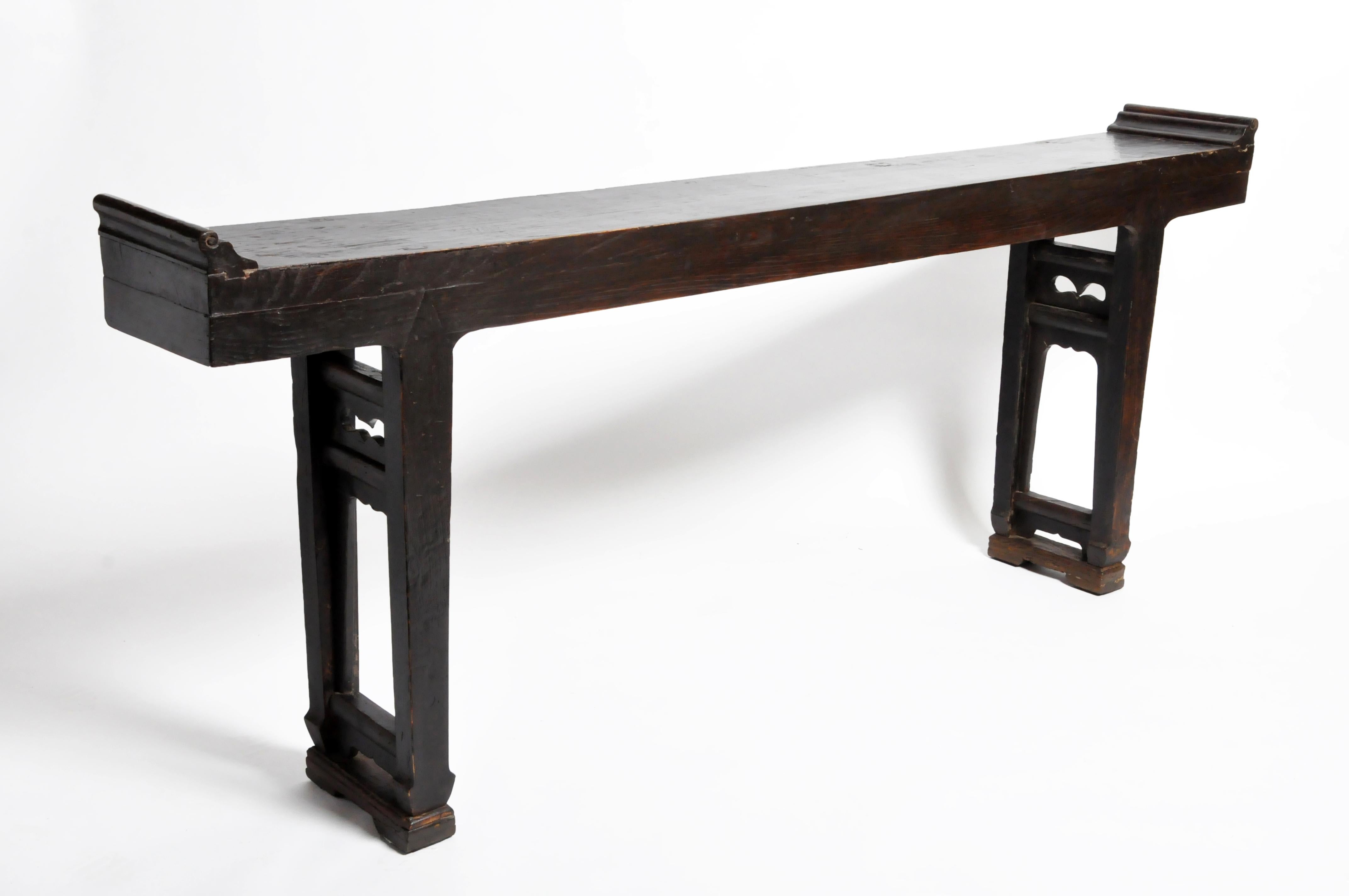 Qing Dynasty Chinese Altar Table with Double Stretcher 5