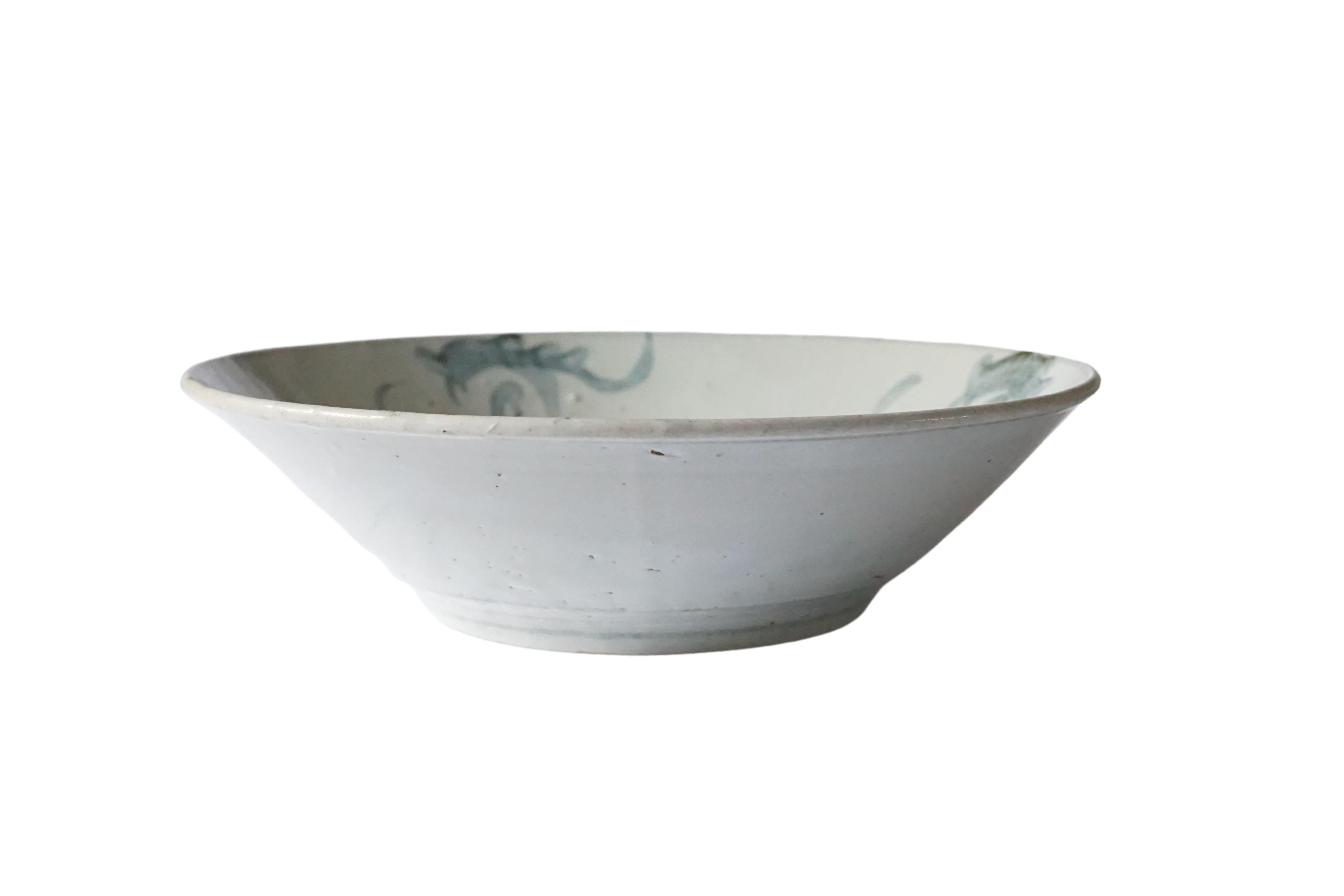Fait main Assiette en porcelaine/céramique bleue et blanche de la dynastie Qing, vers 1850 en vente