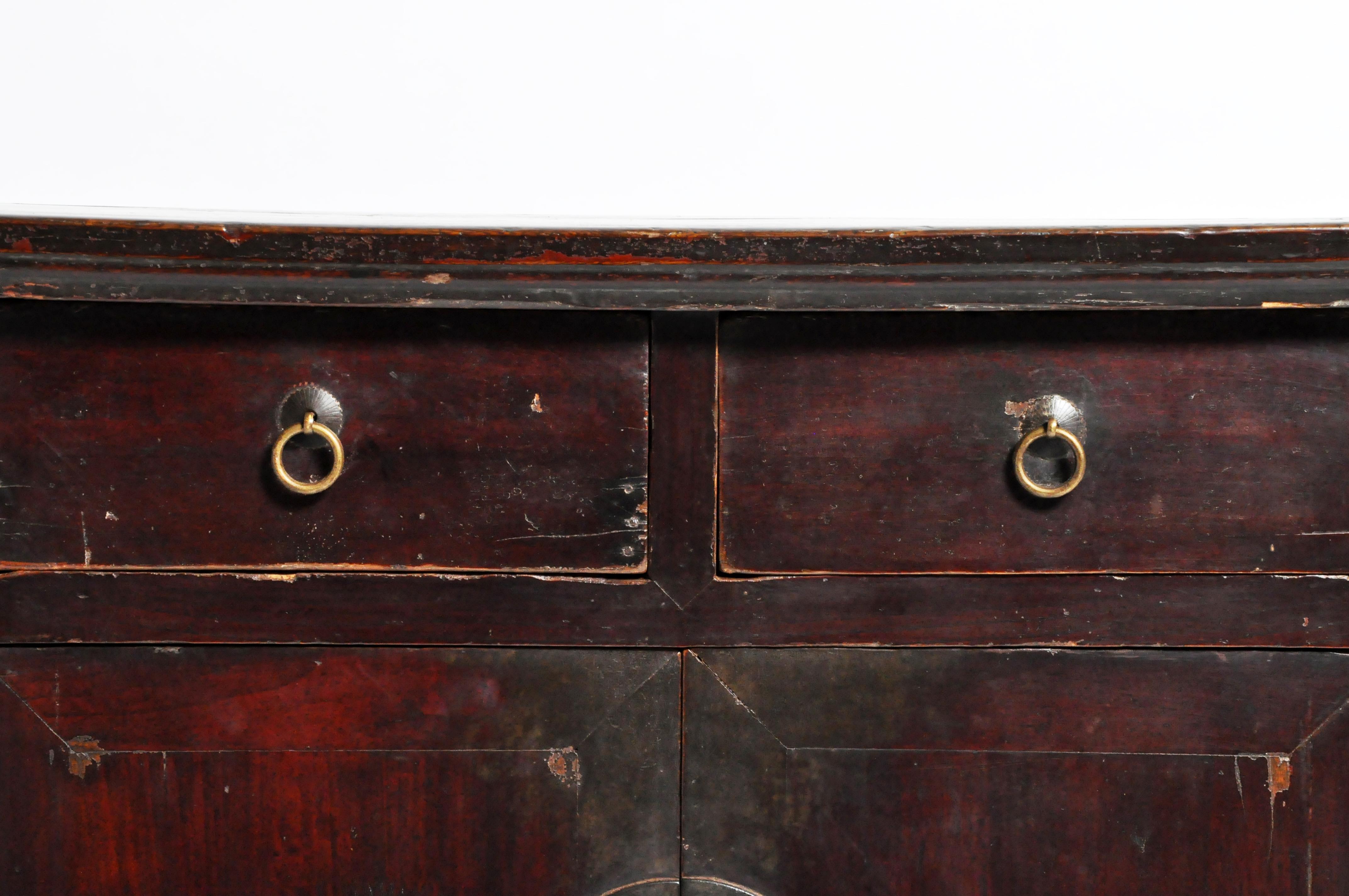 Qing Dynasty Chinese Butterfly Cabinet with Original Patina 8