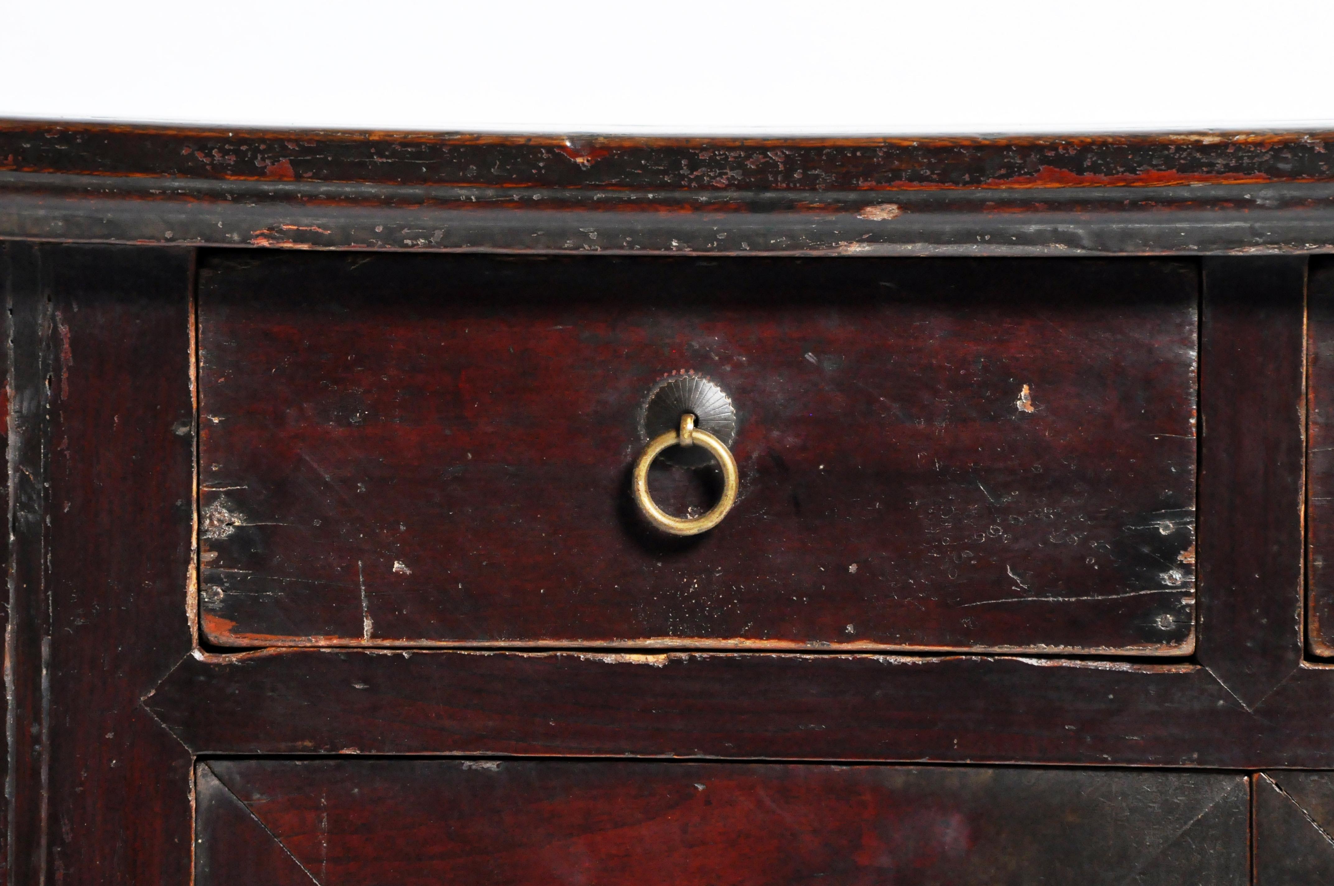Qing Dynasty Chinese Butterfly Cabinet with Original Patina 10