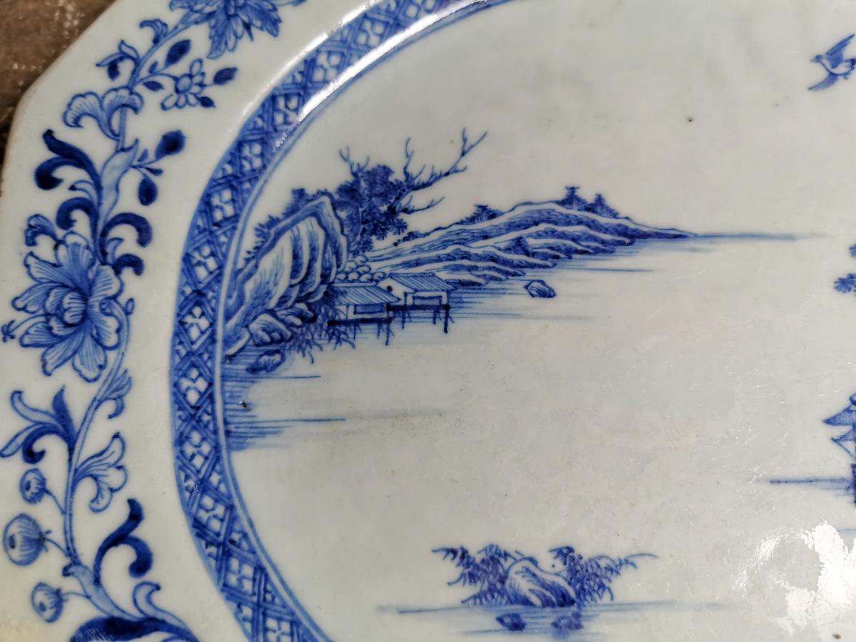 Hand-Painted Qing Dynasty Chinese Porcelain Tray with Hand Painted in Cobalt Blue