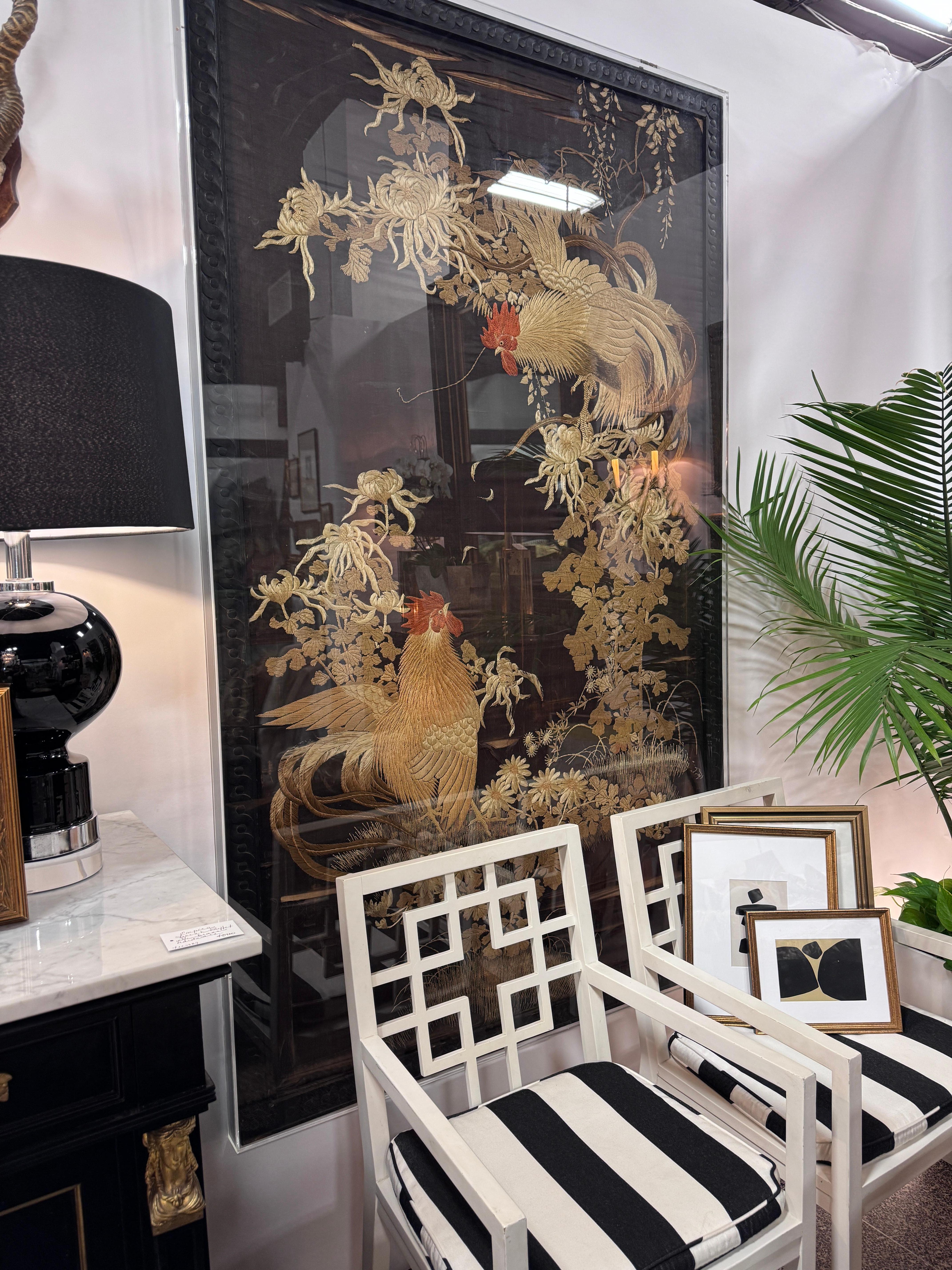 Qing Dynasty Embroidered Rooster Tapestry with Wood Frame,  in Lucite Box For Sale 3