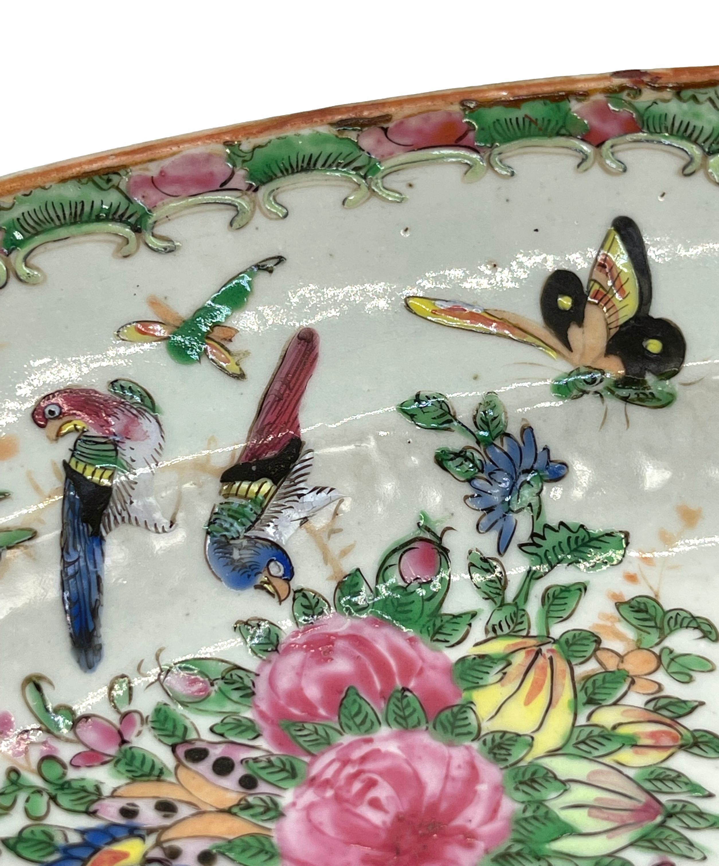 Qing Dynasty Famille Rose Medallion Platter, Canton, ca. 1880 In Good Condition In Banner Elk, NC