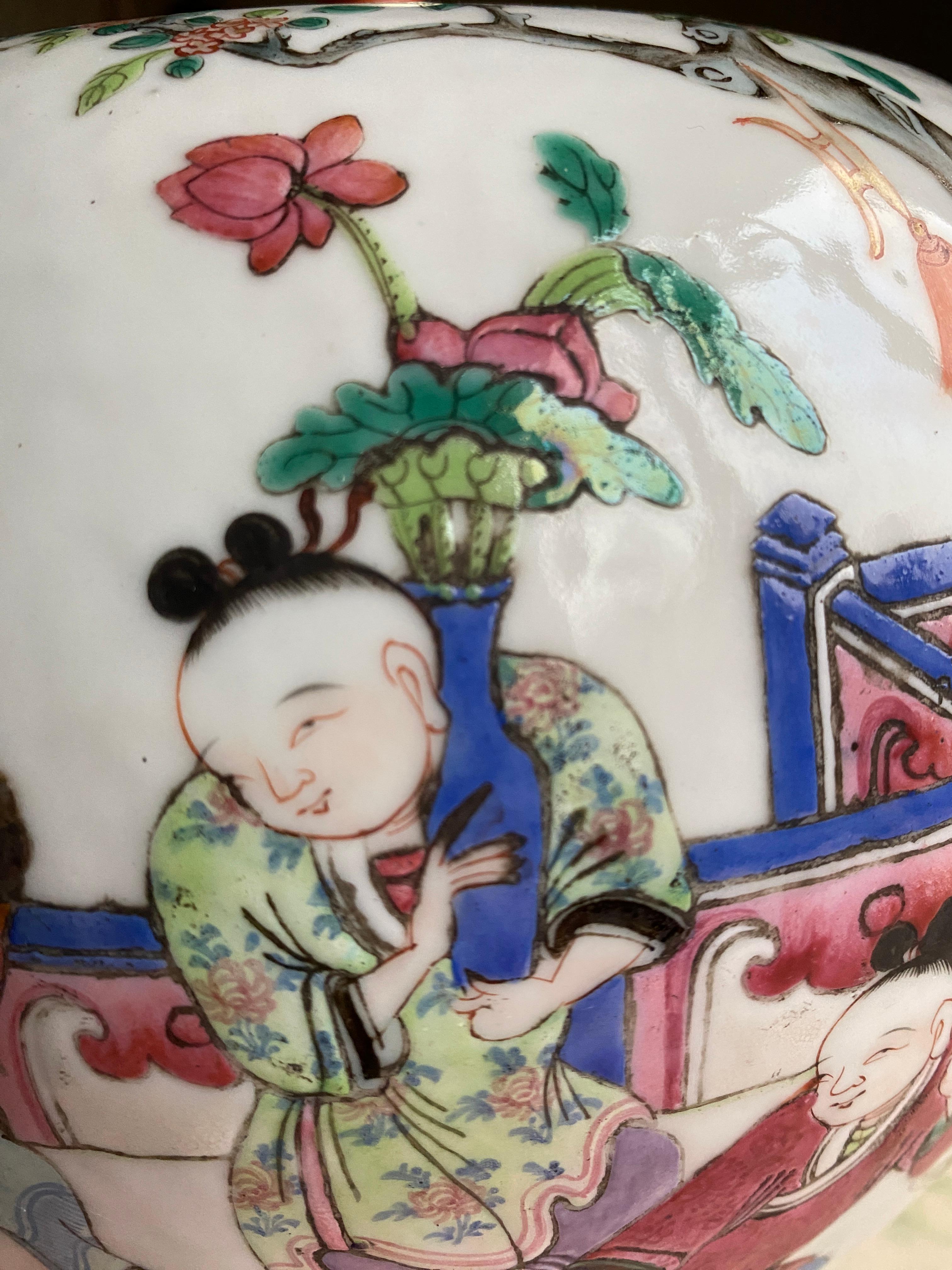 Grande barattolo di zenzero in porcellana Famille Rose della dinastia Qing in vendita 7