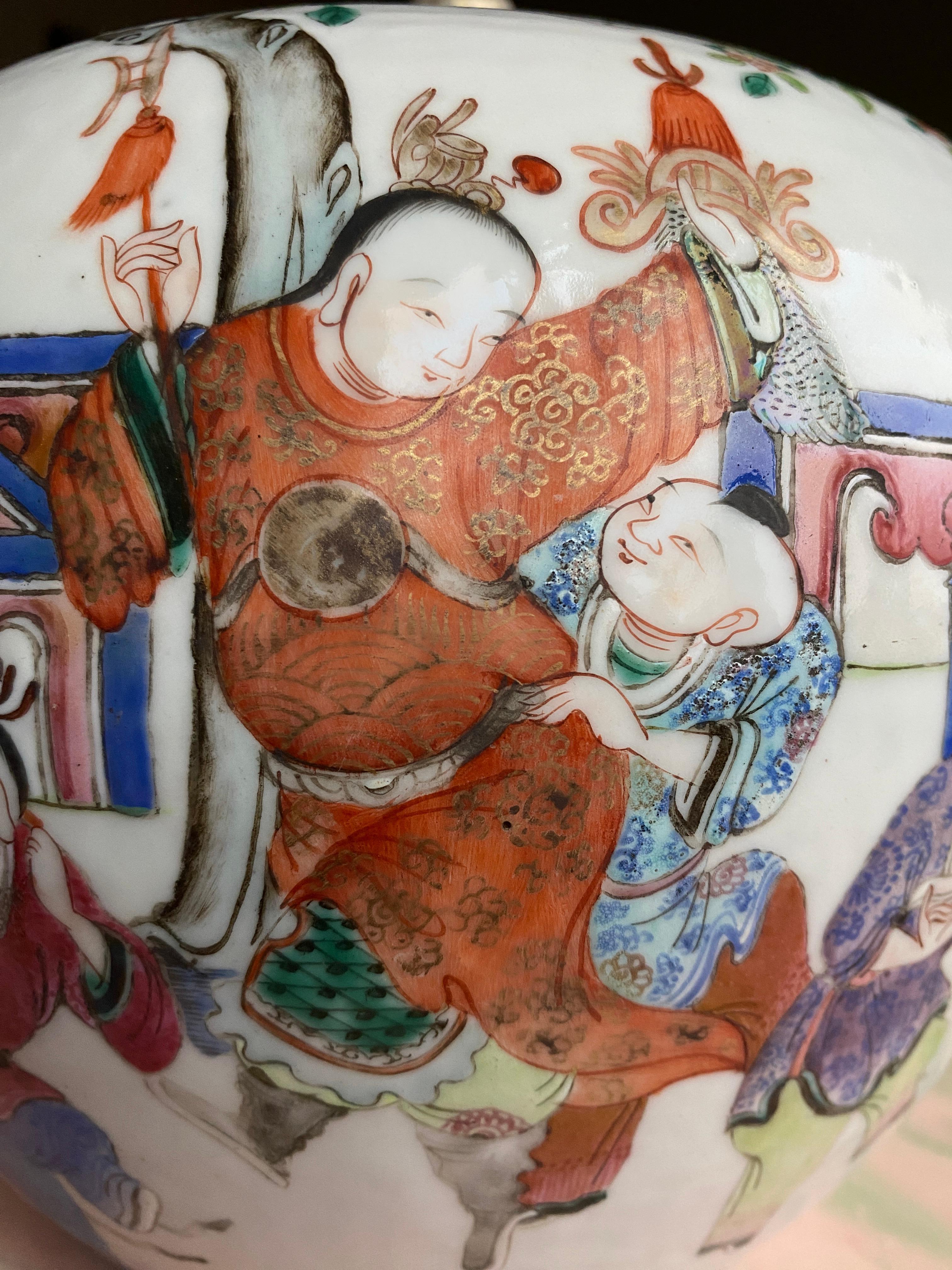 Grande barattolo di zenzero in porcellana Famille Rose della dinastia Qing in vendita 11