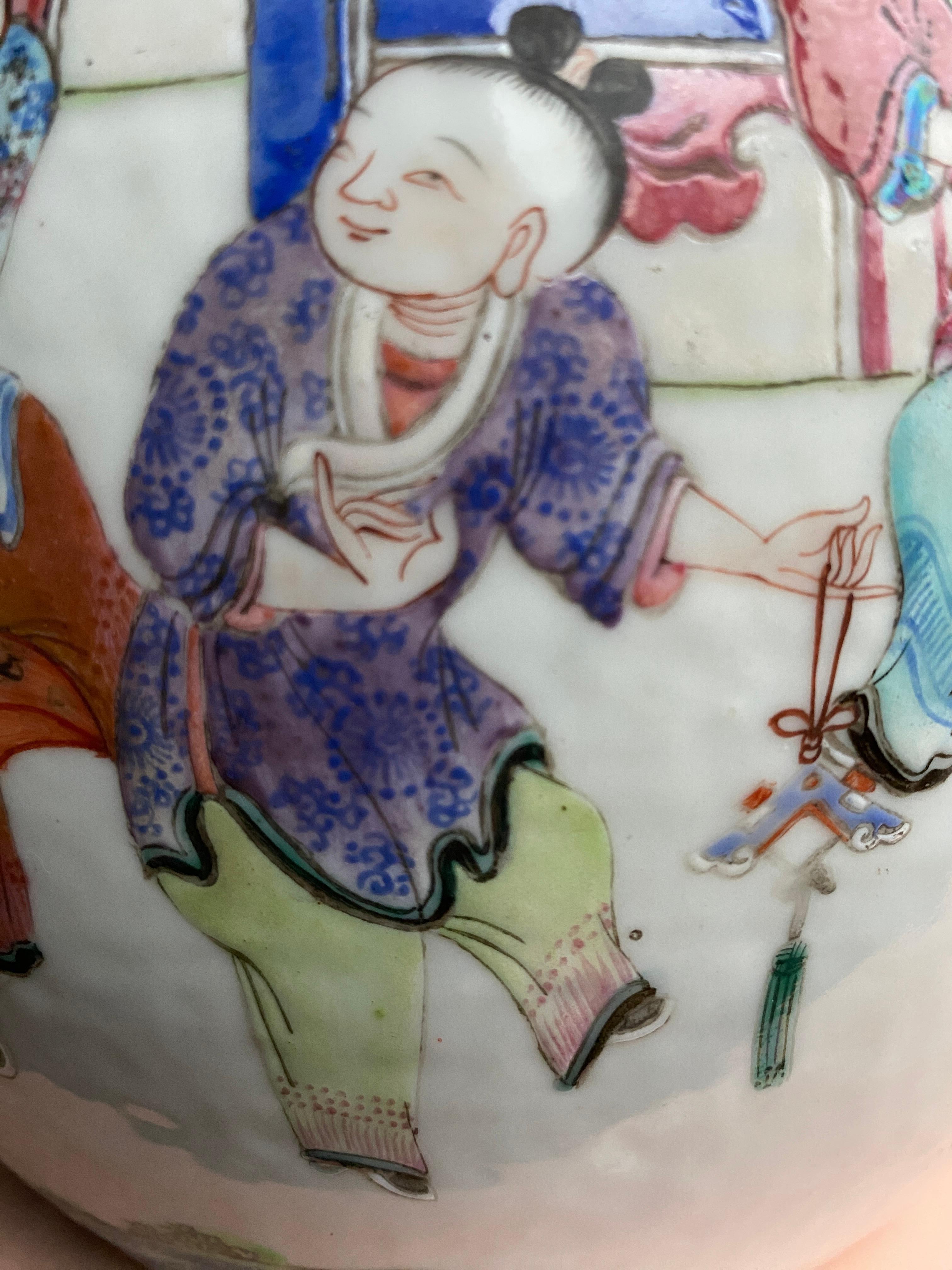 Grande barattolo di zenzero in porcellana Famille Rose della dinastia Qing in vendita 12