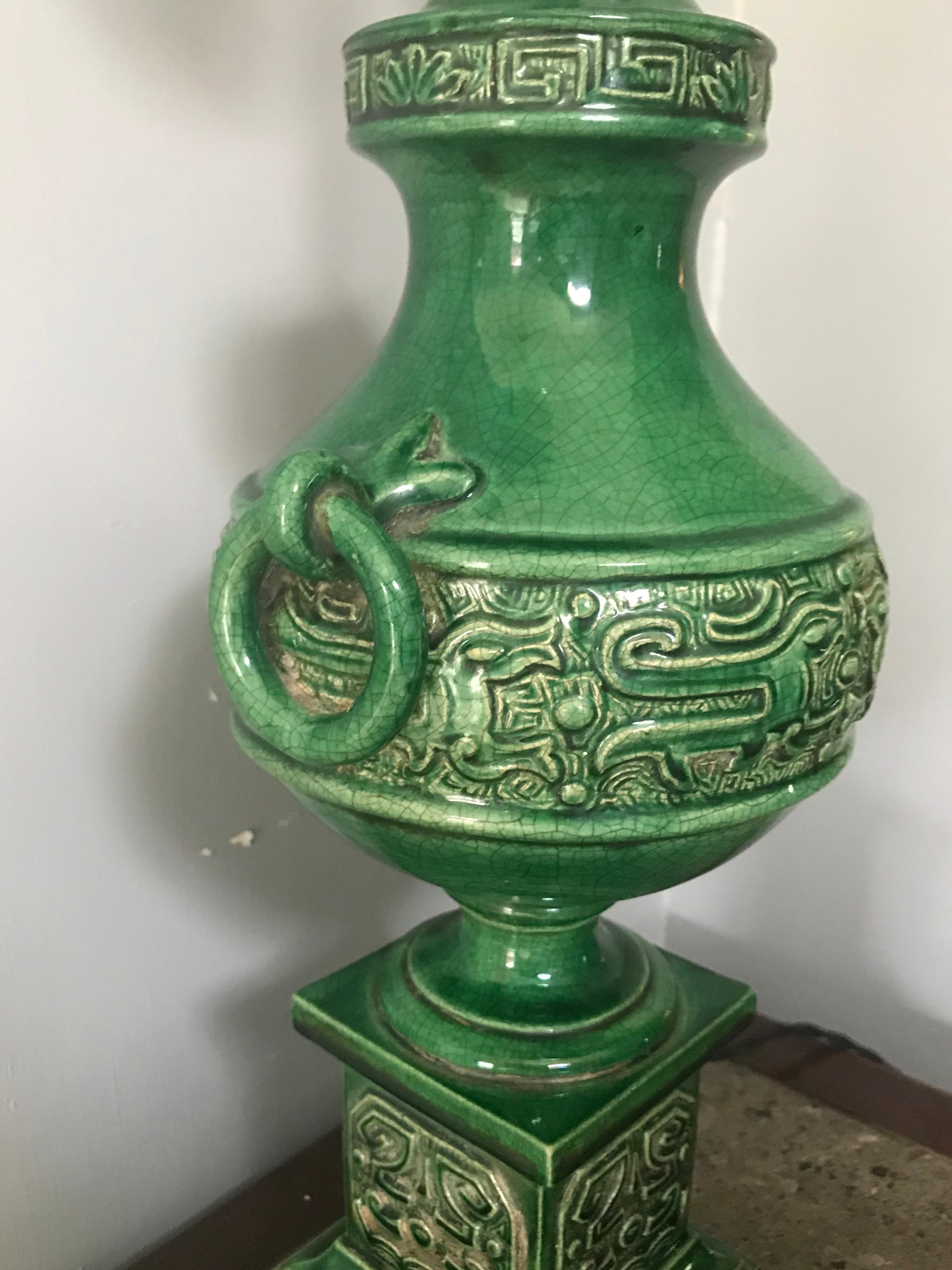 Qing Dynasty Green Urn Lamp For Sale 4