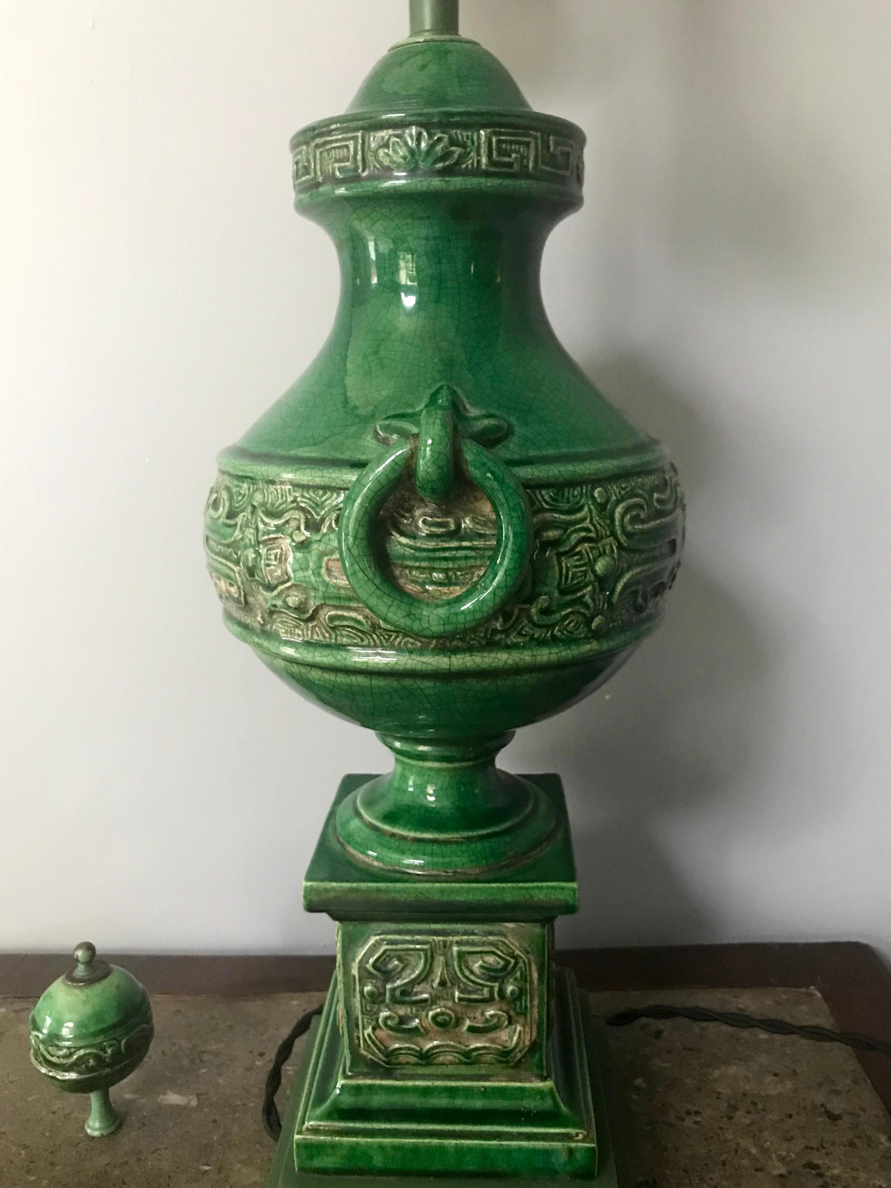 Qing Dynasty Green Urn Lamp For Sale 1