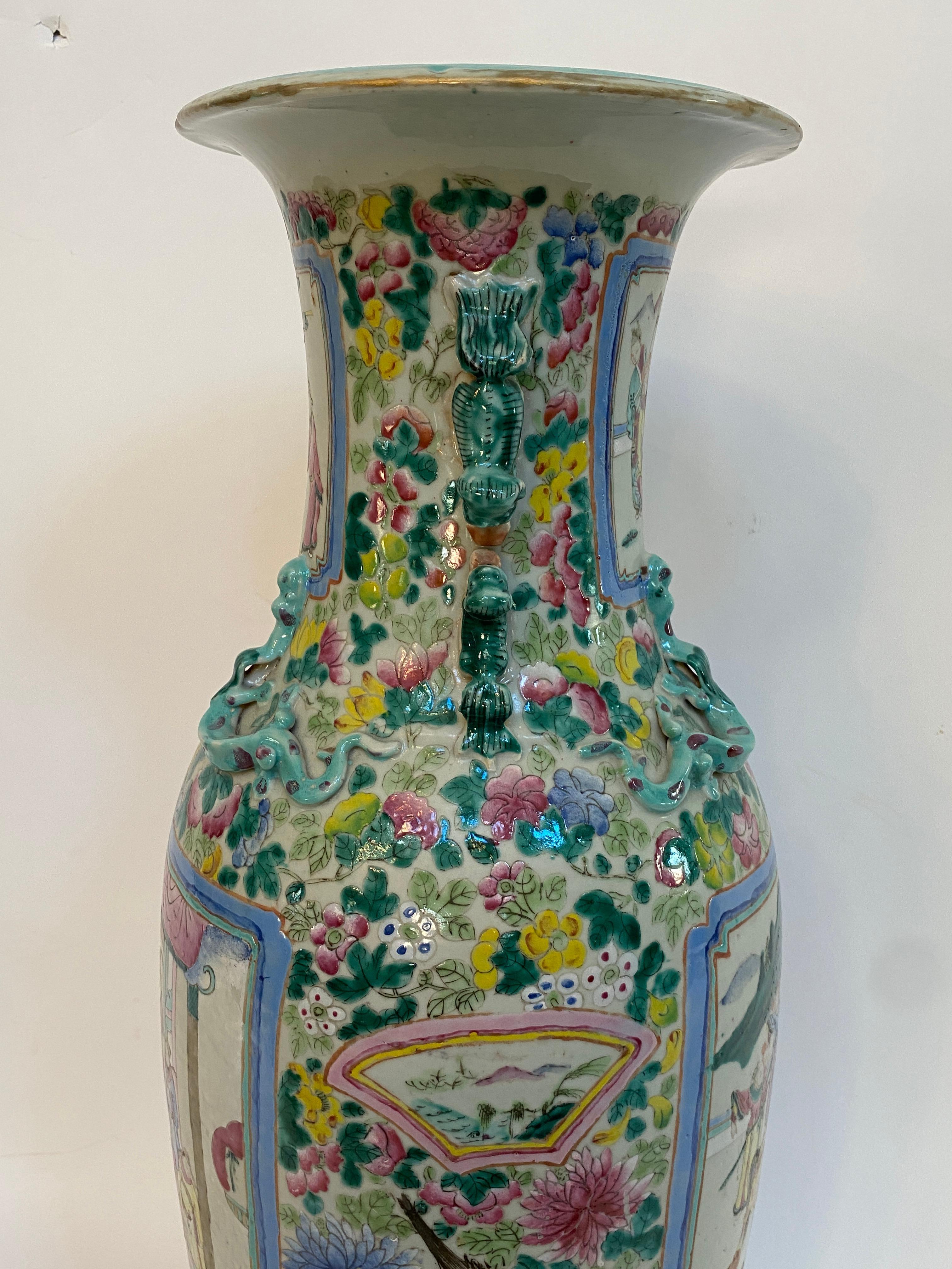 19th Century Qing Dynasty Large Canton Famille Rose Chinese Porcelain Vase For Sale