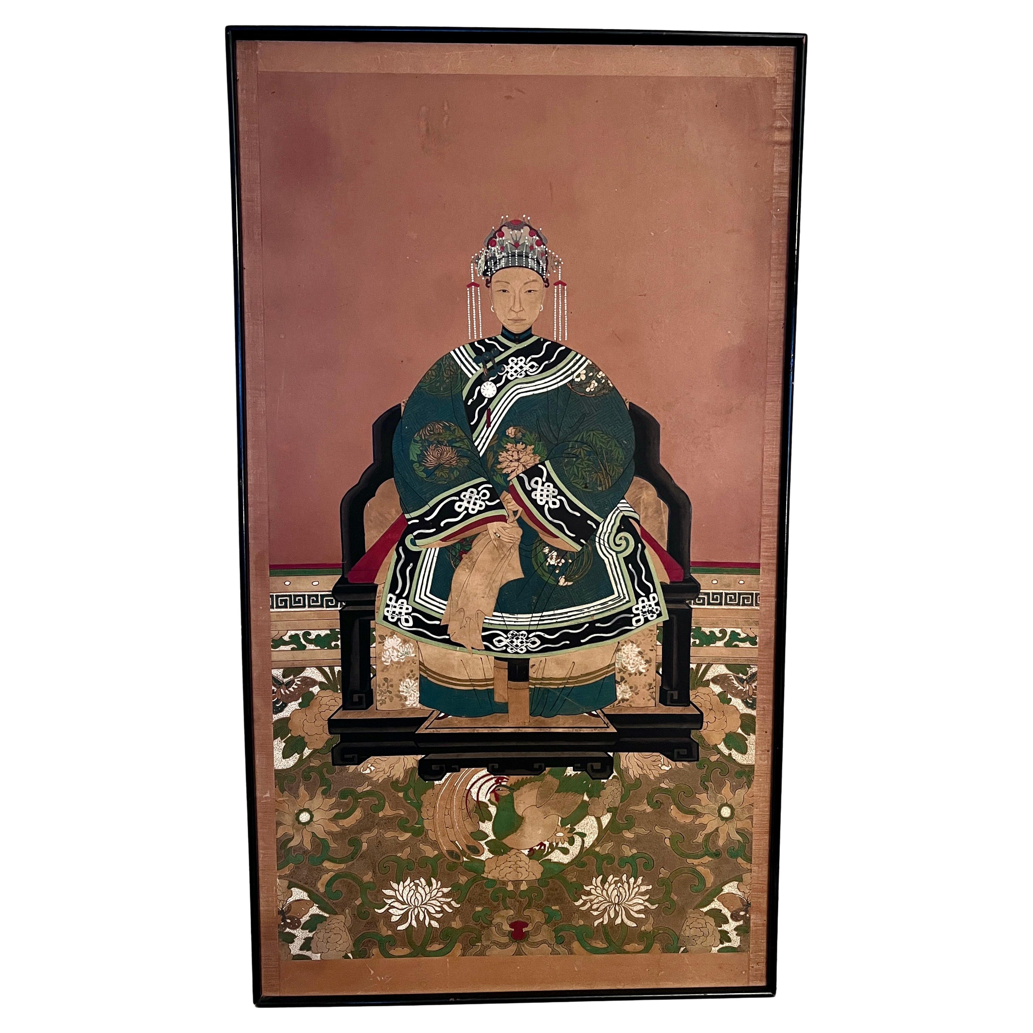 Qing Dynasty Spätes 19. Jahrhundert Chinesisches Ahnenbildnis einer sitzenden Frau  im Angebot