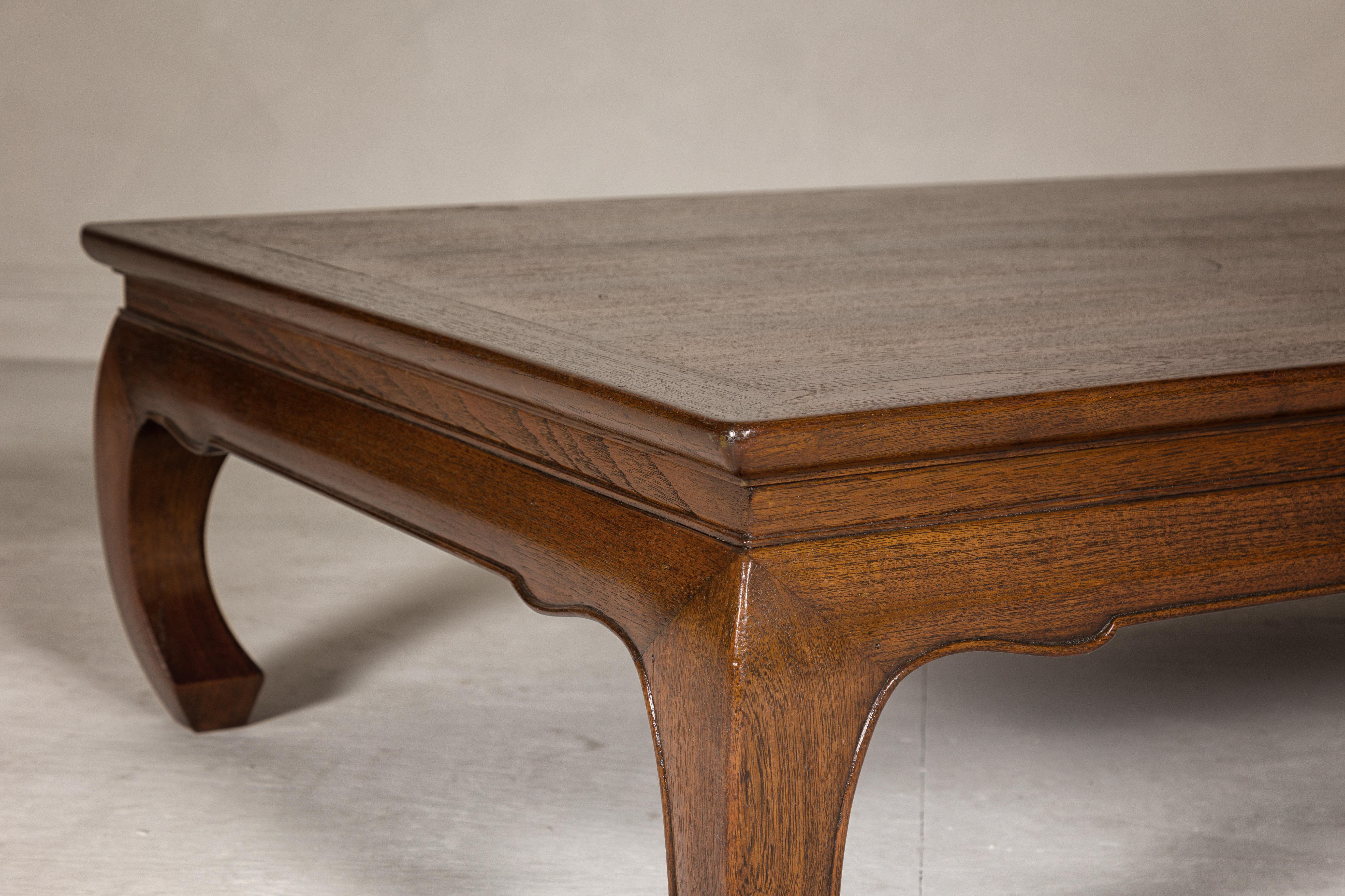 Qing Dynasty Long and Low Kang Coffee Table with Chow Legs and Carved Apron 3