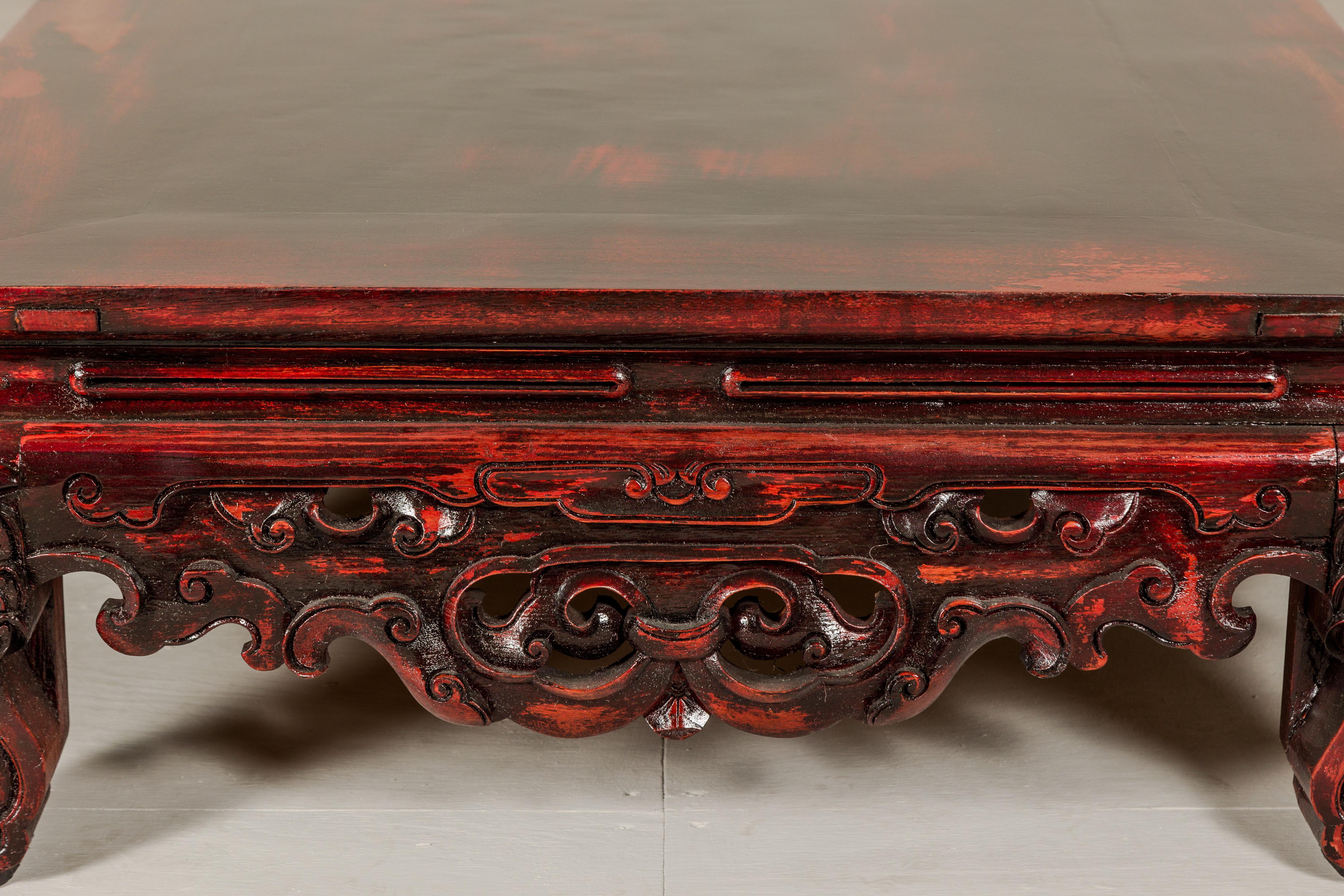 Qing Dynasty Low Kang Coffee Table with Reddish Brown Finish and Carved Décor For Sale 5