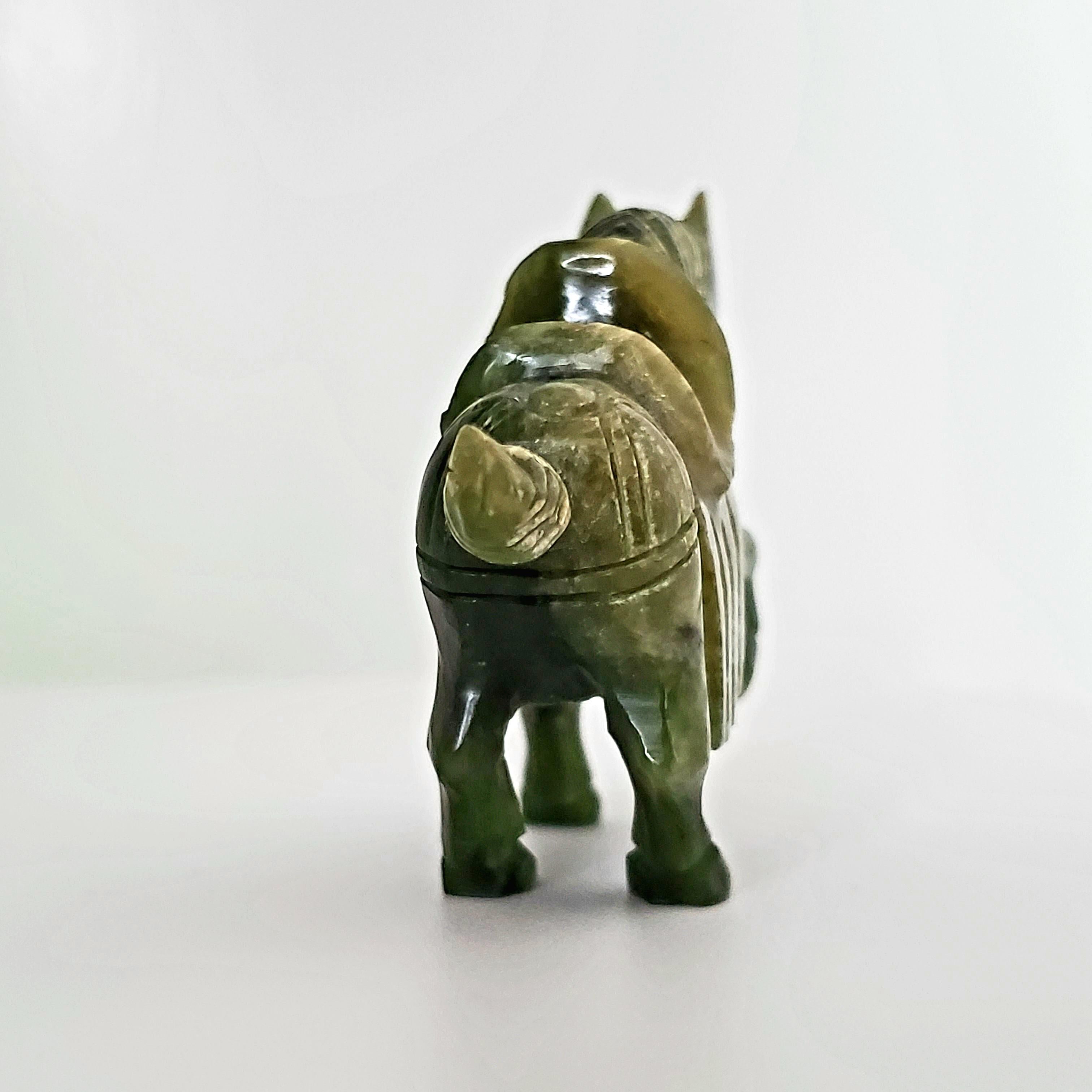 Natural Spinach Jade Animal Figurines from Qing Dynasty For Sale at 1stDibs