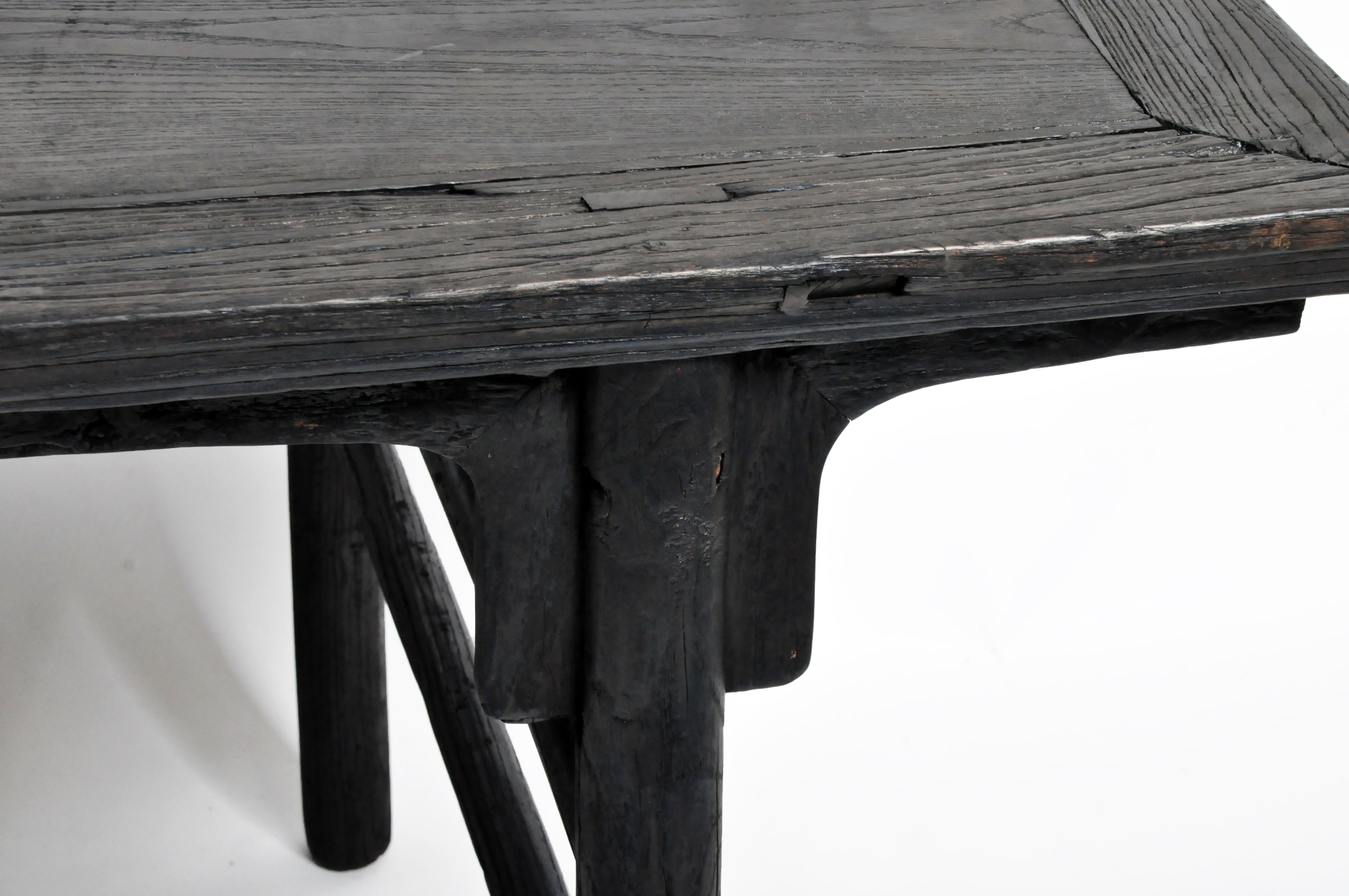 Qing Dynasty Painting Table with Round Legs 3