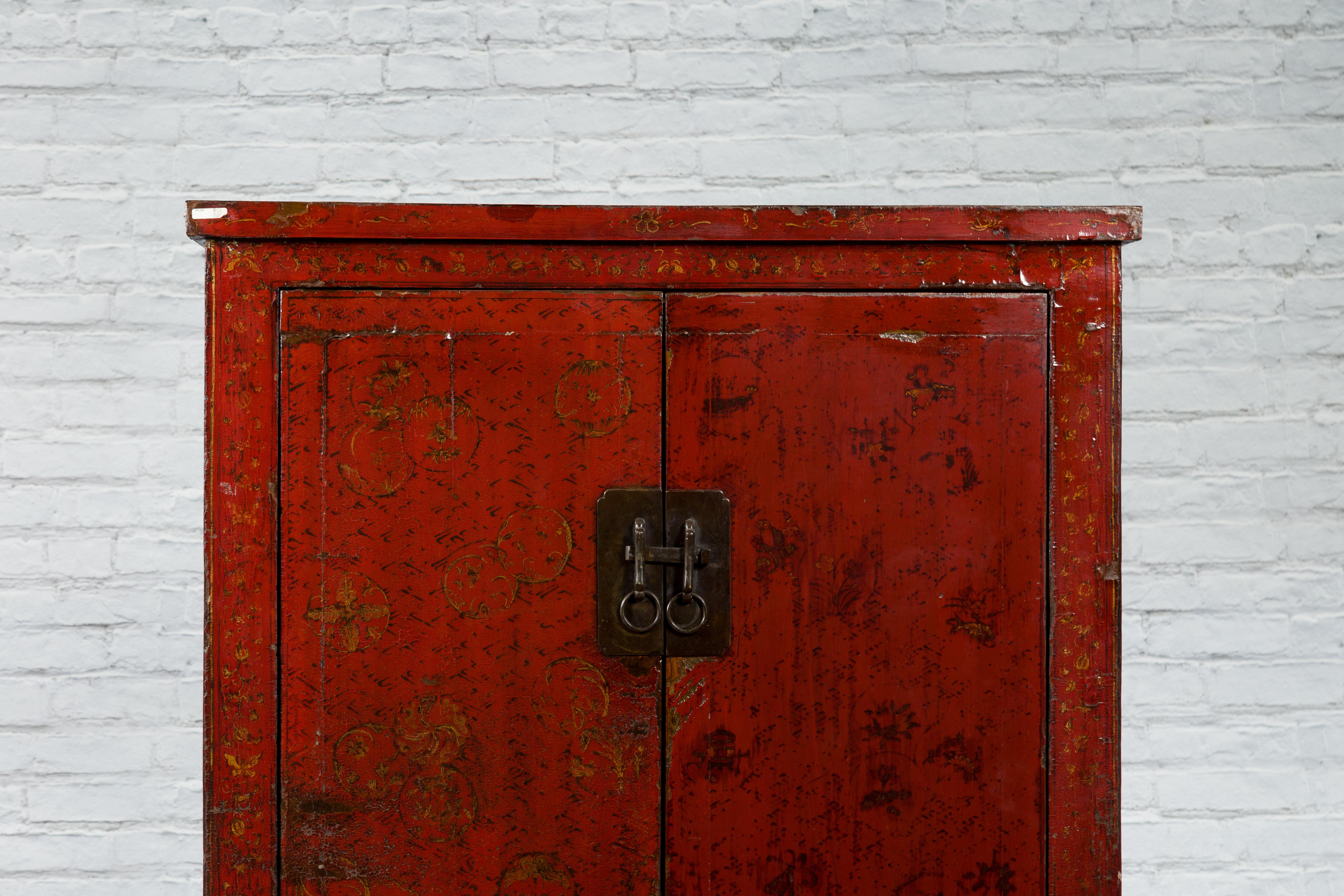 Chinese Qing Dynasty Period 19th Century Red Lacquer Shanxi Cabinet with Floral Décor For Sale