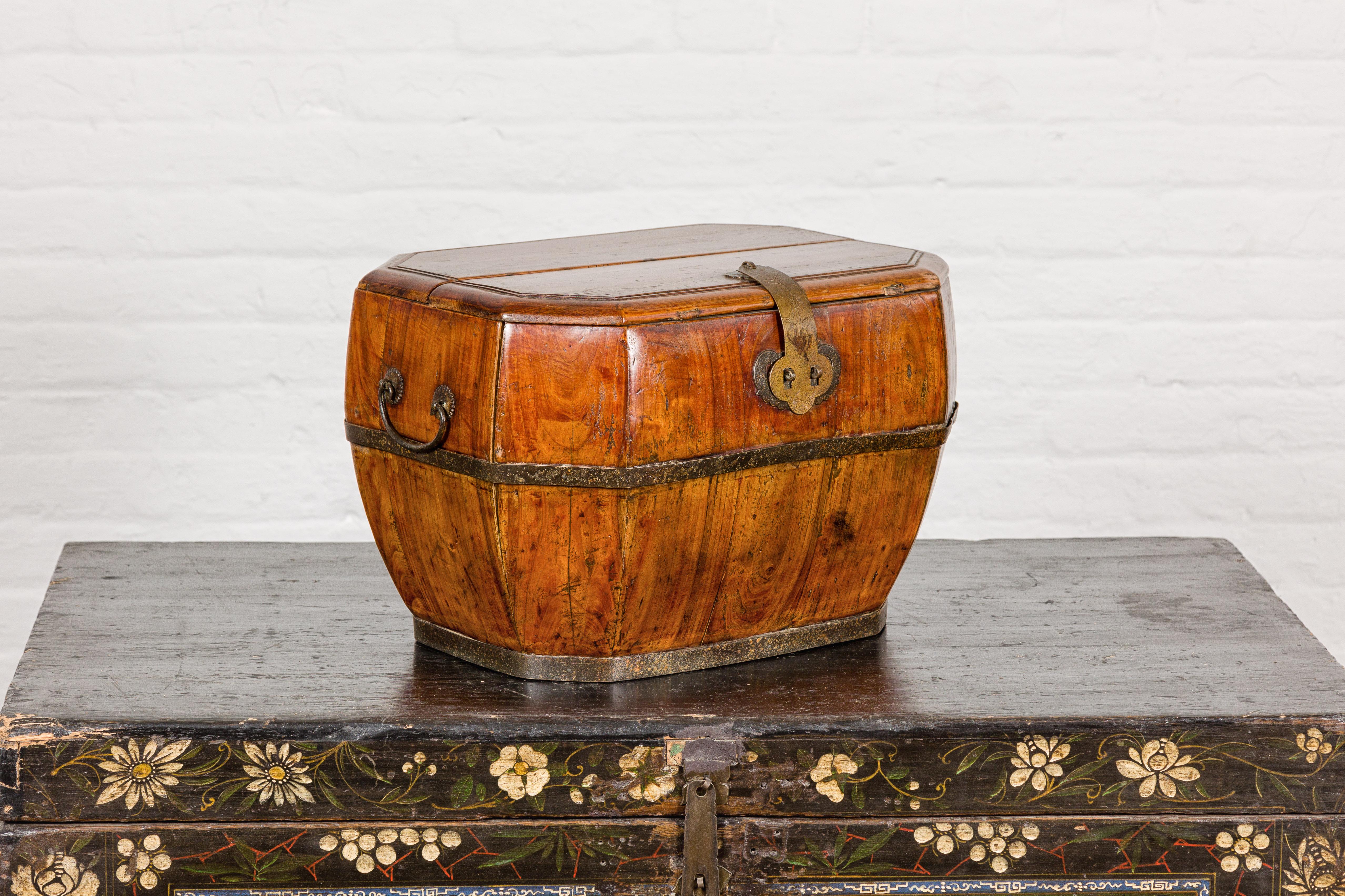 Qing Dynasty Period Chinese Box with Brass Lock, Banding and Removable Top For Sale 10