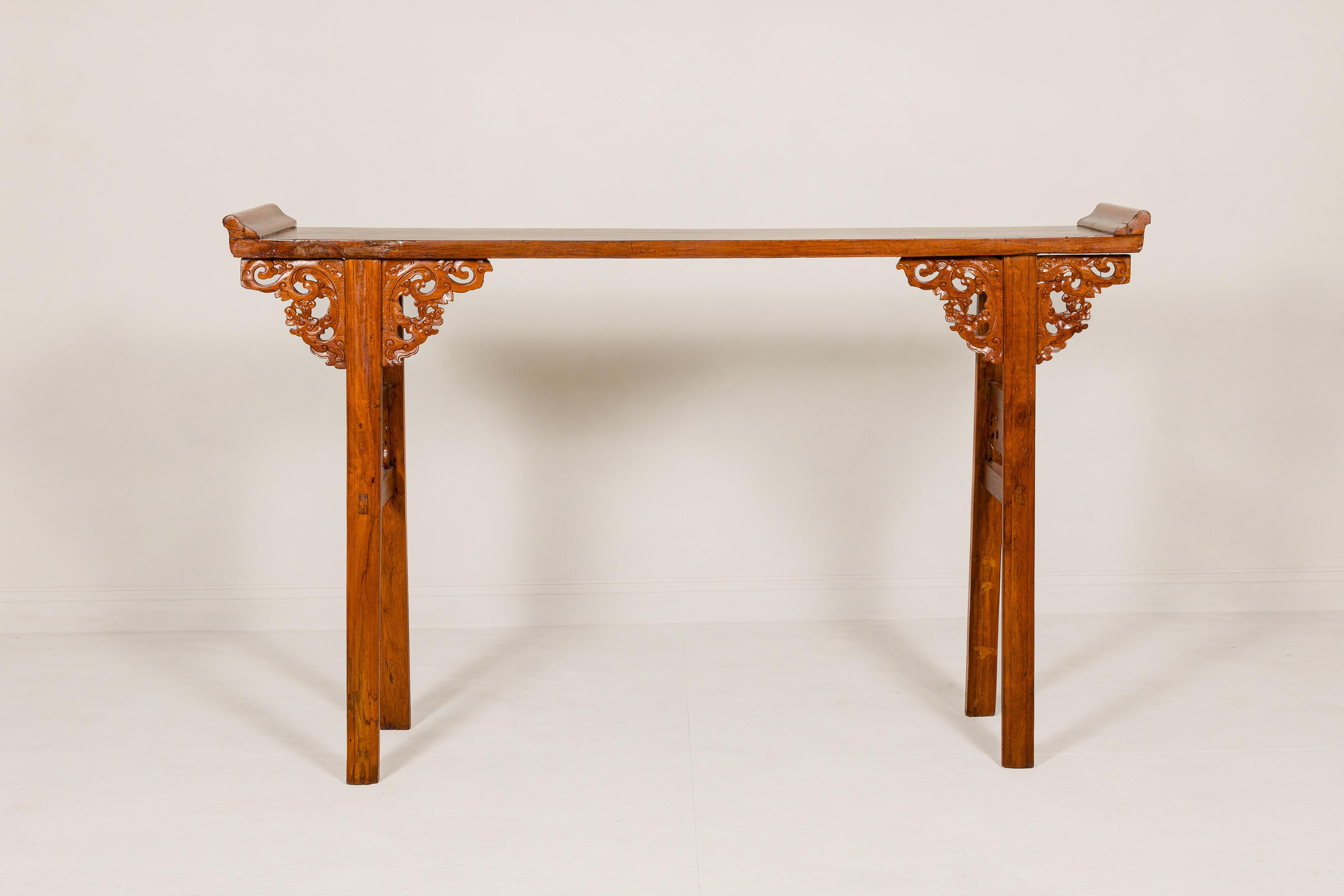 Chinese Qing Dynasty Tall Altar Console Table with Carved Scrolling Spandrels For Sale