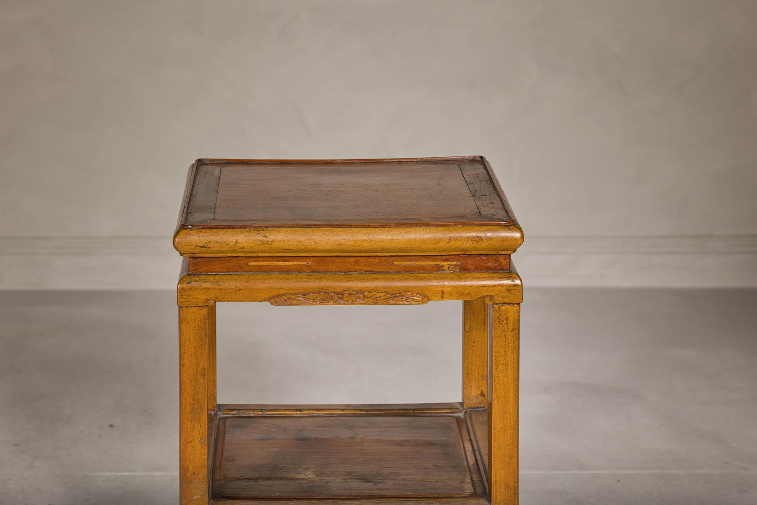 19th Century Qing Dynasty Three-Tier Accent Lamp Table with Geometric Shelf For Sale