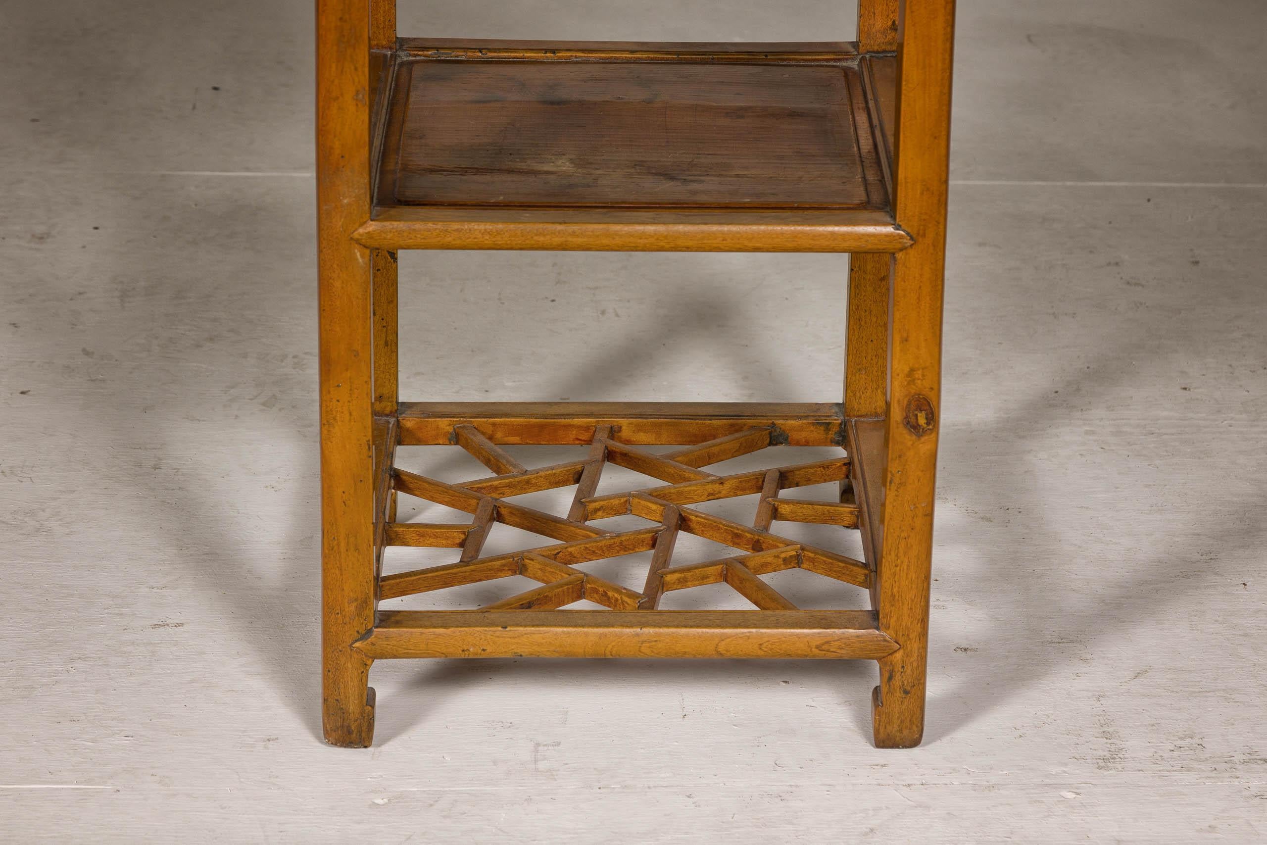 Qing Dynasty Three-Tier Accent Lamp Table with Geometric Shelf For Sale 1