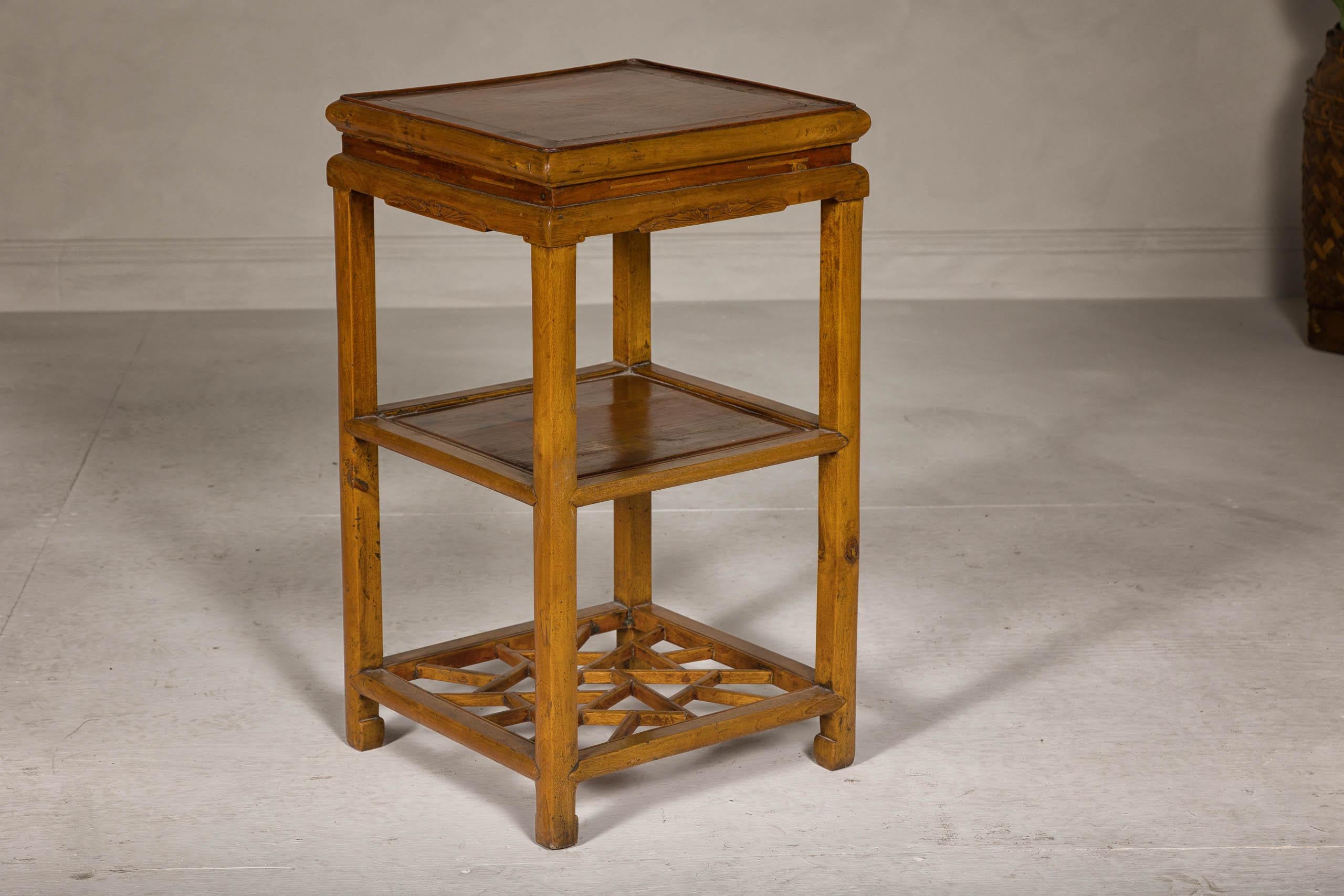 Qing Dynasty Three-Tier Accent Lamp Table with Geometric Shelf For Sale 2
