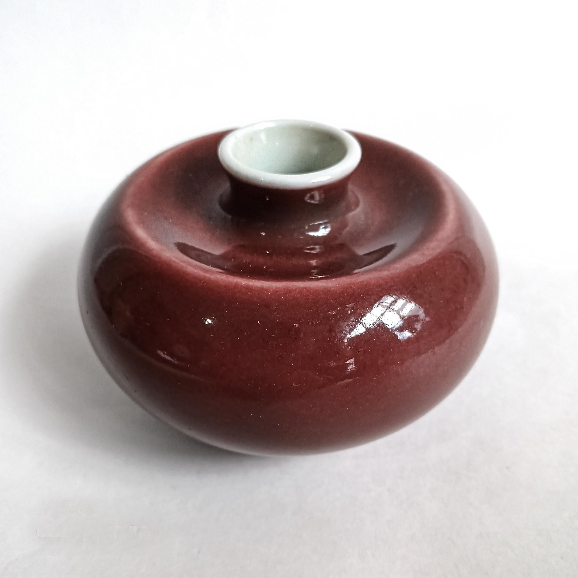Qing Peach-Bloom Vases, Six-Character Kangxi Mark, Early 19th Century 1