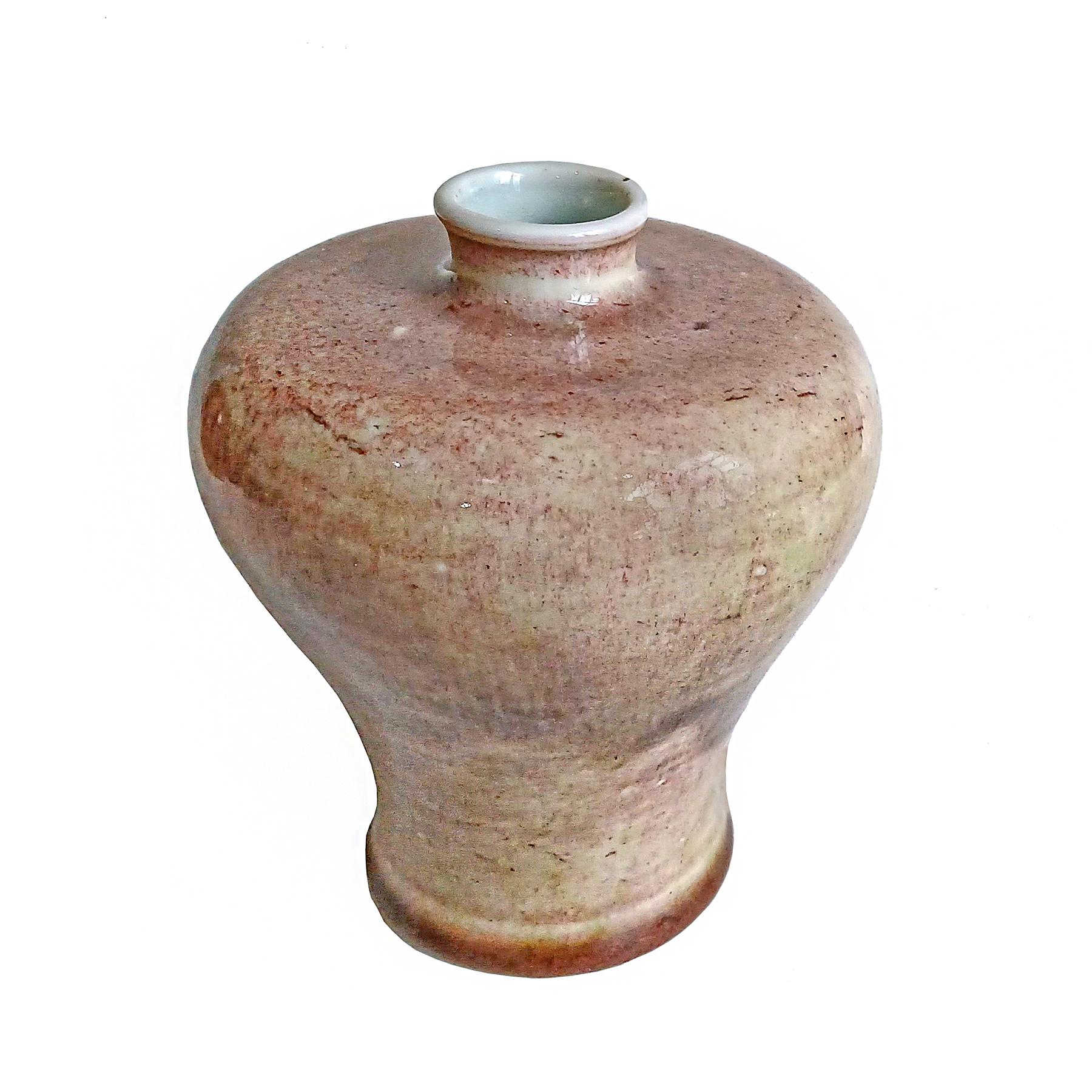 Qing Peach-Bloom Vases, Six-Character Kangxi Mark, Early 19th Century 3