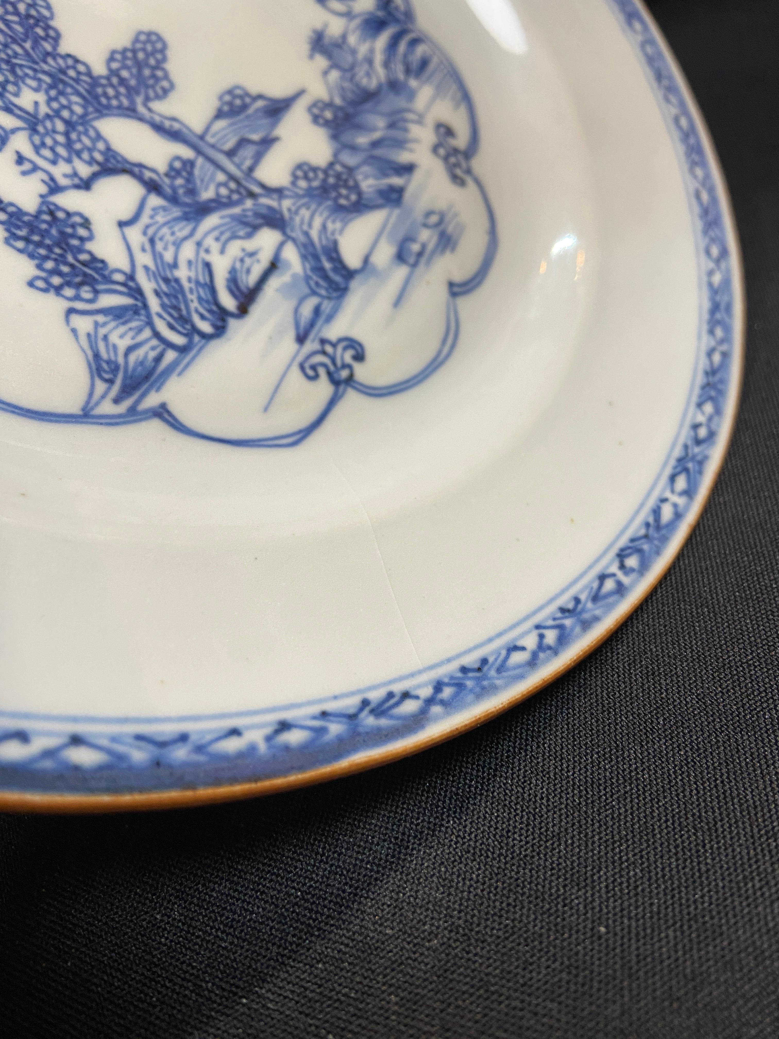 Qing. QianLong period blue and white “Landscape” dish For Sale 10