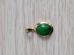 Qīng Zhong Green Jade Pendant with solid 14K Yellow Gold