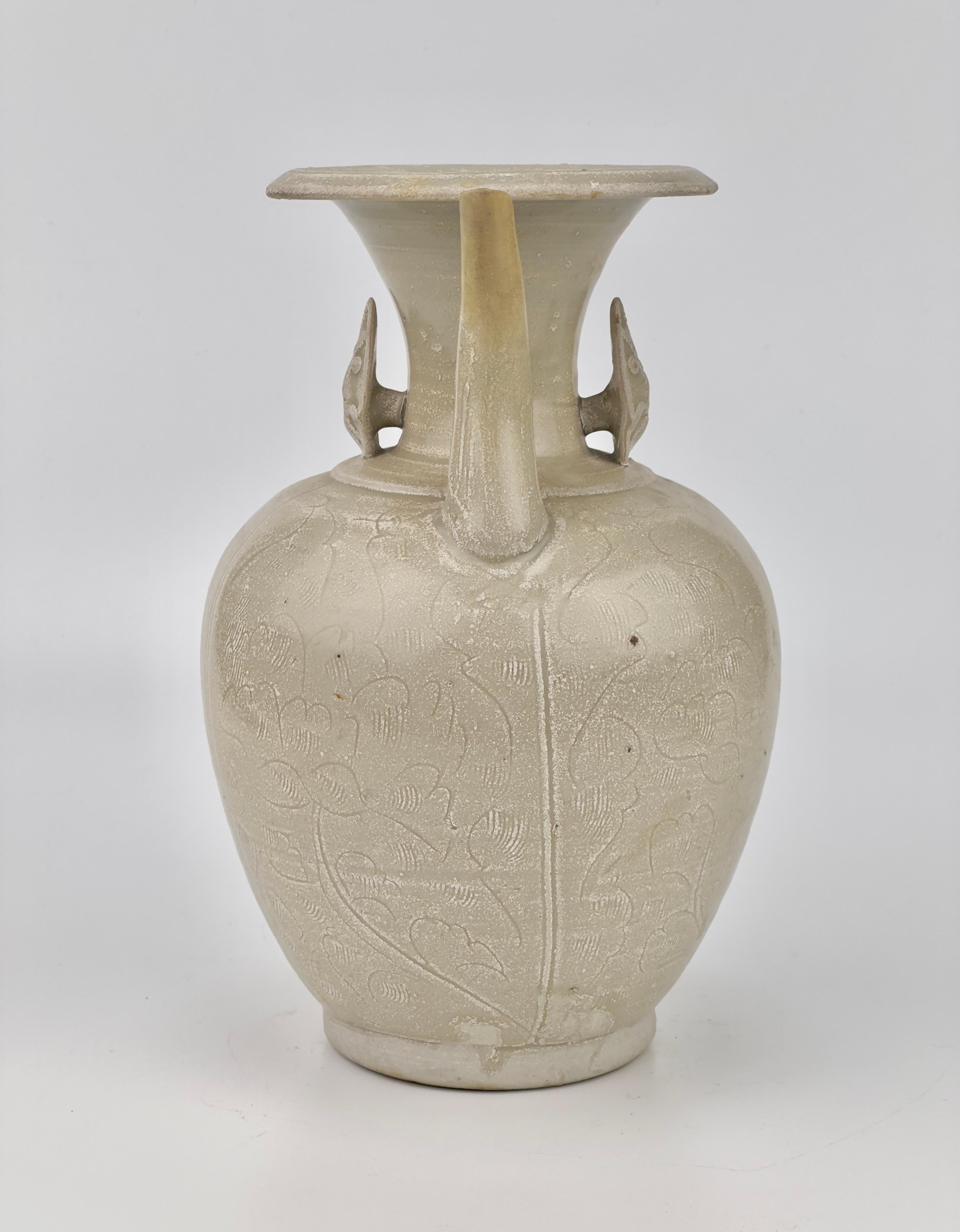 Chinese Qingbai Melon form water ewer, Northern song dynasty For Sale