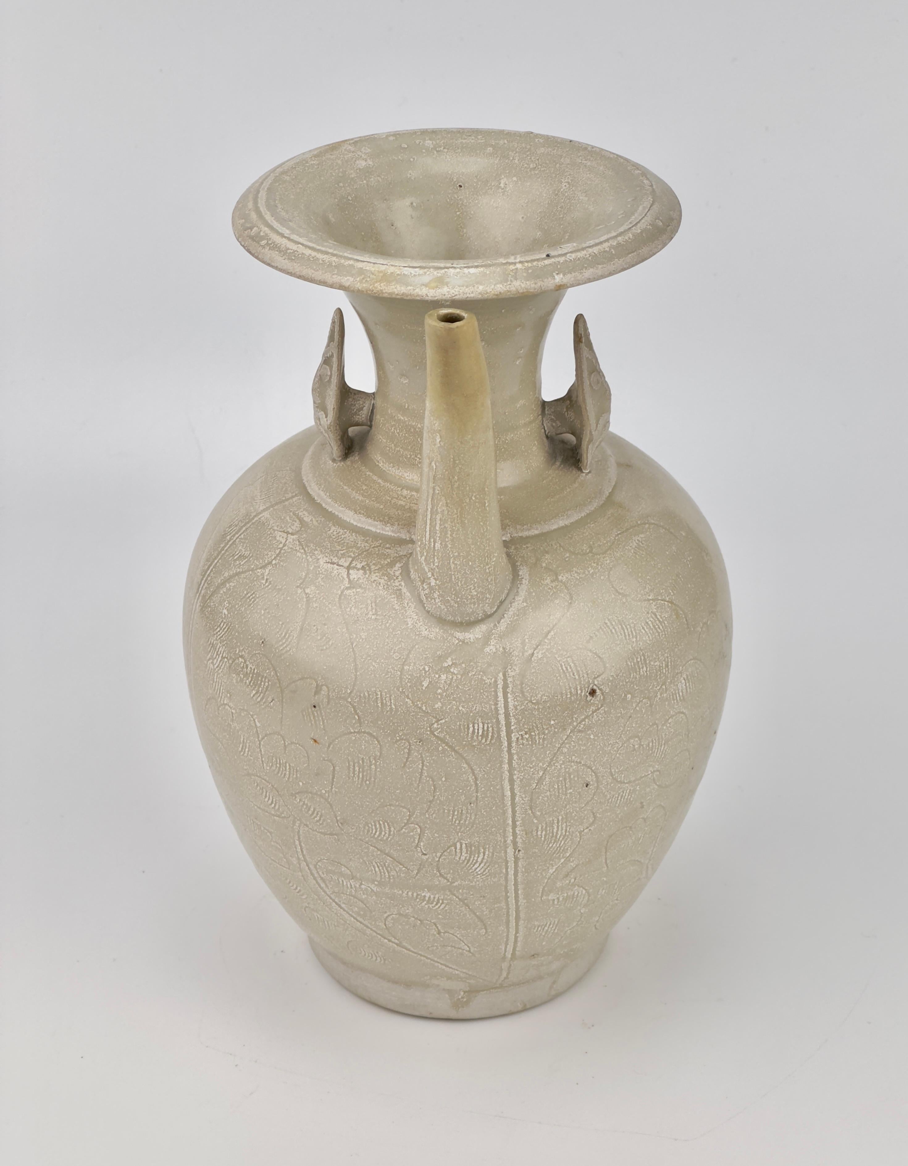 Qingbai Melon form water ewer, Northern song dynasty In Good Condition For Sale In seoul, KR
