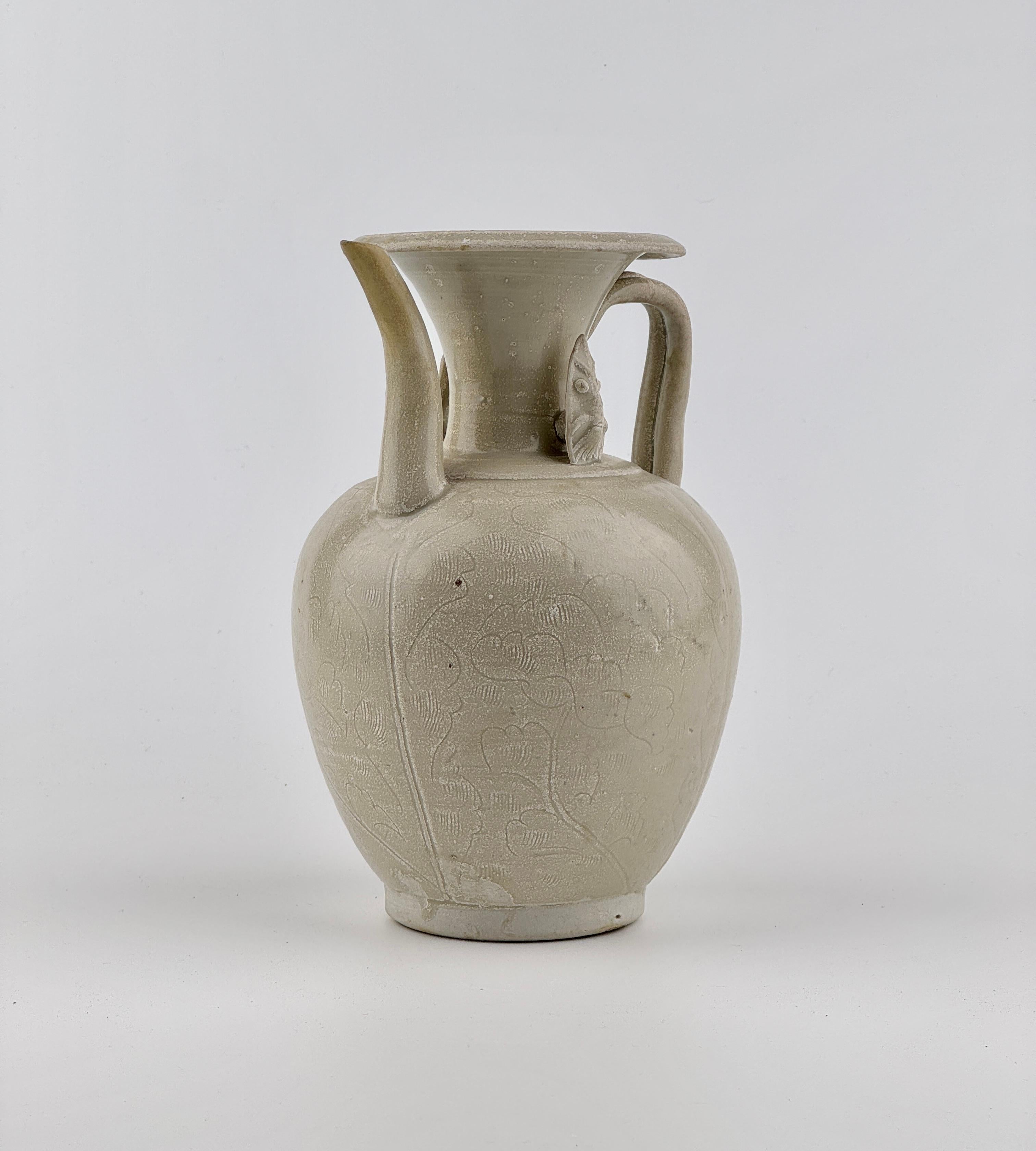Hong Kong Qingbai Melon form water ewer, Five Dynasties-Northern song dynasty For Sale