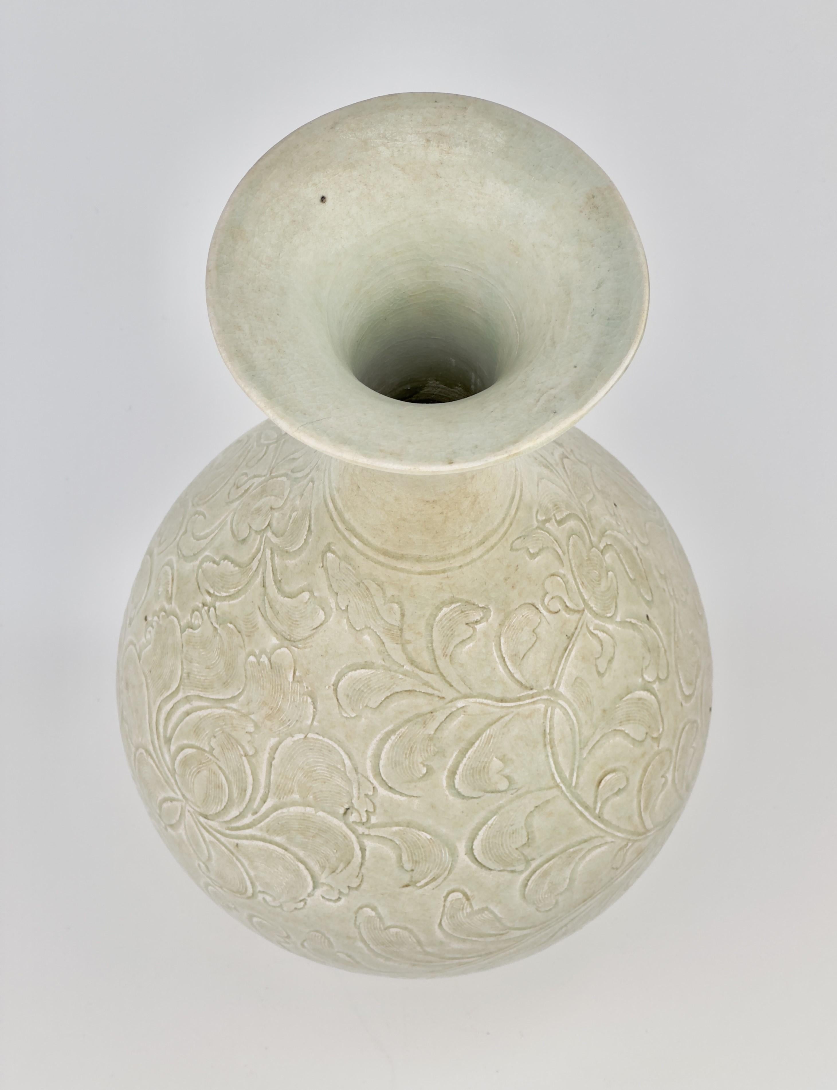 18th Century and Earlier Qingbai Yuhuchunping Vase Porcelain, Song Dynasty For Sale