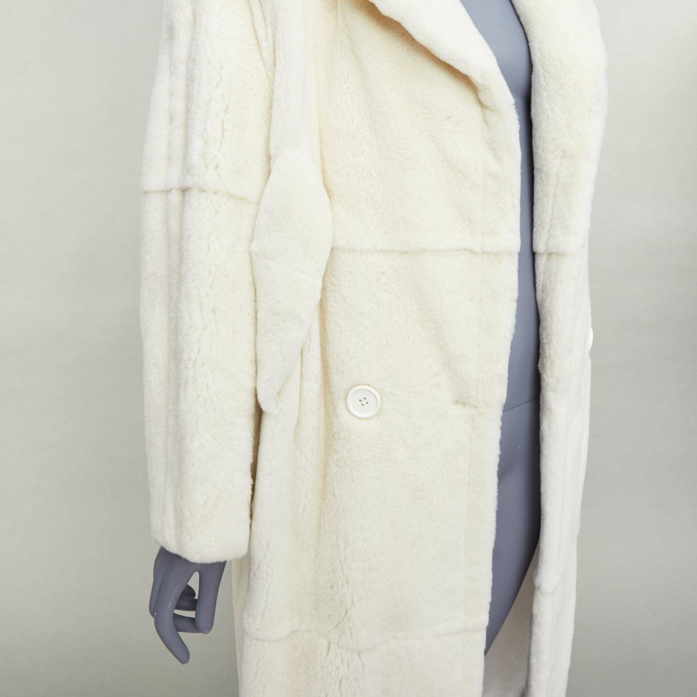 BIGIGLI Manteau long en fourrure véritable patchwork blanc cassé avec boucle de ceinture FR38 M
Référence : JACG/A00272
Marque : Qiqifur
Matériau : Fourrure
Couleur : Whiting
Motif : Solide
Doublure : Tissu crème
Détails supplémentaires : Grands