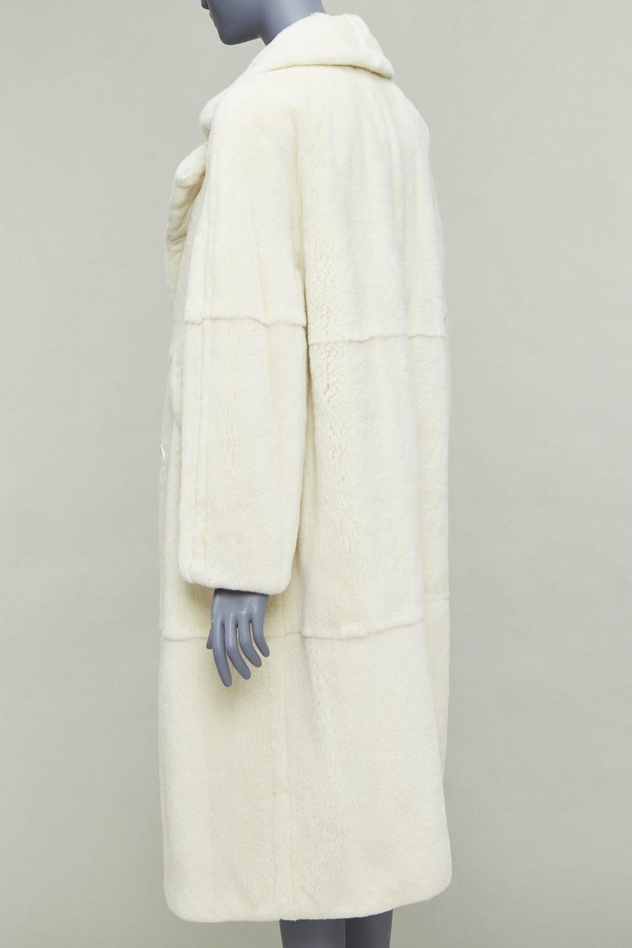 BIGIGLI Manteau long en fourrure véritable patchwork blanc cassé avec boucle de ceinture FR38 M en vente 1