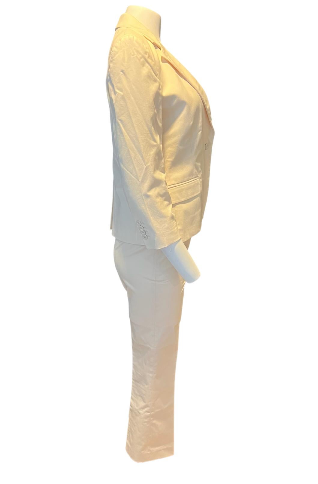 QL2 Quelledue - Ensemble veste blazer et pantalon crème en vente 9