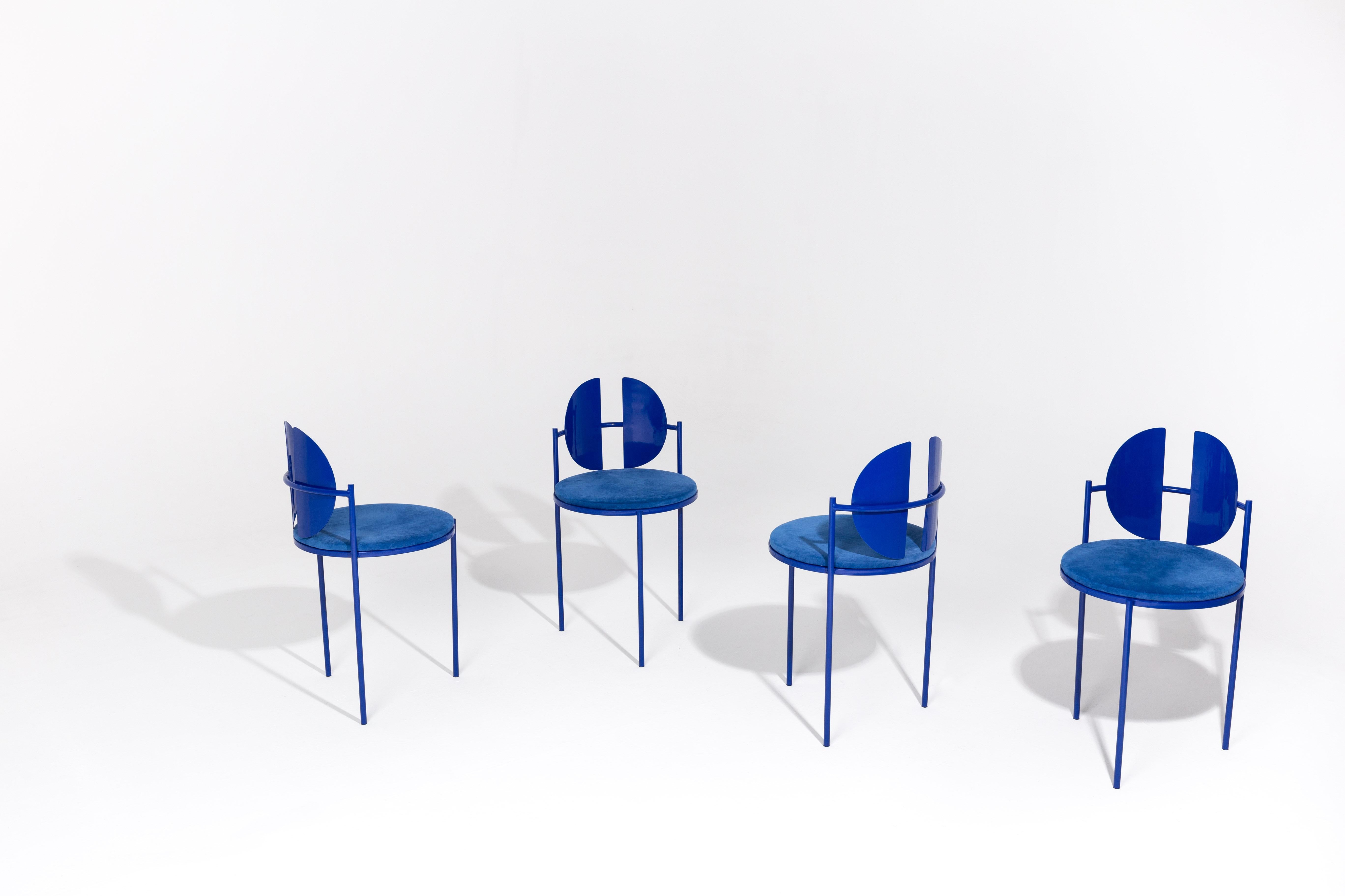 Qoticher chair
Measures: Cm: Ø44 x 48 seat 80 back cm 
Inches: Ø17 x 19 seat 32 back in
Any RAL metallic structure with synthetic velvet seat.
Can be made to order in other colors/dimensions upon request

Ángel Mombiedro
Mombiedro's work is