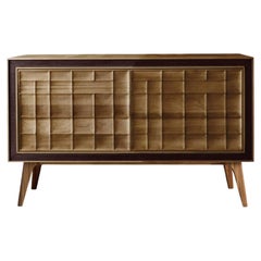 Quadra Scacco Sideboard aus Massivholz, Nussbaum in natürlicher Oberfläche, zeitgenössisch