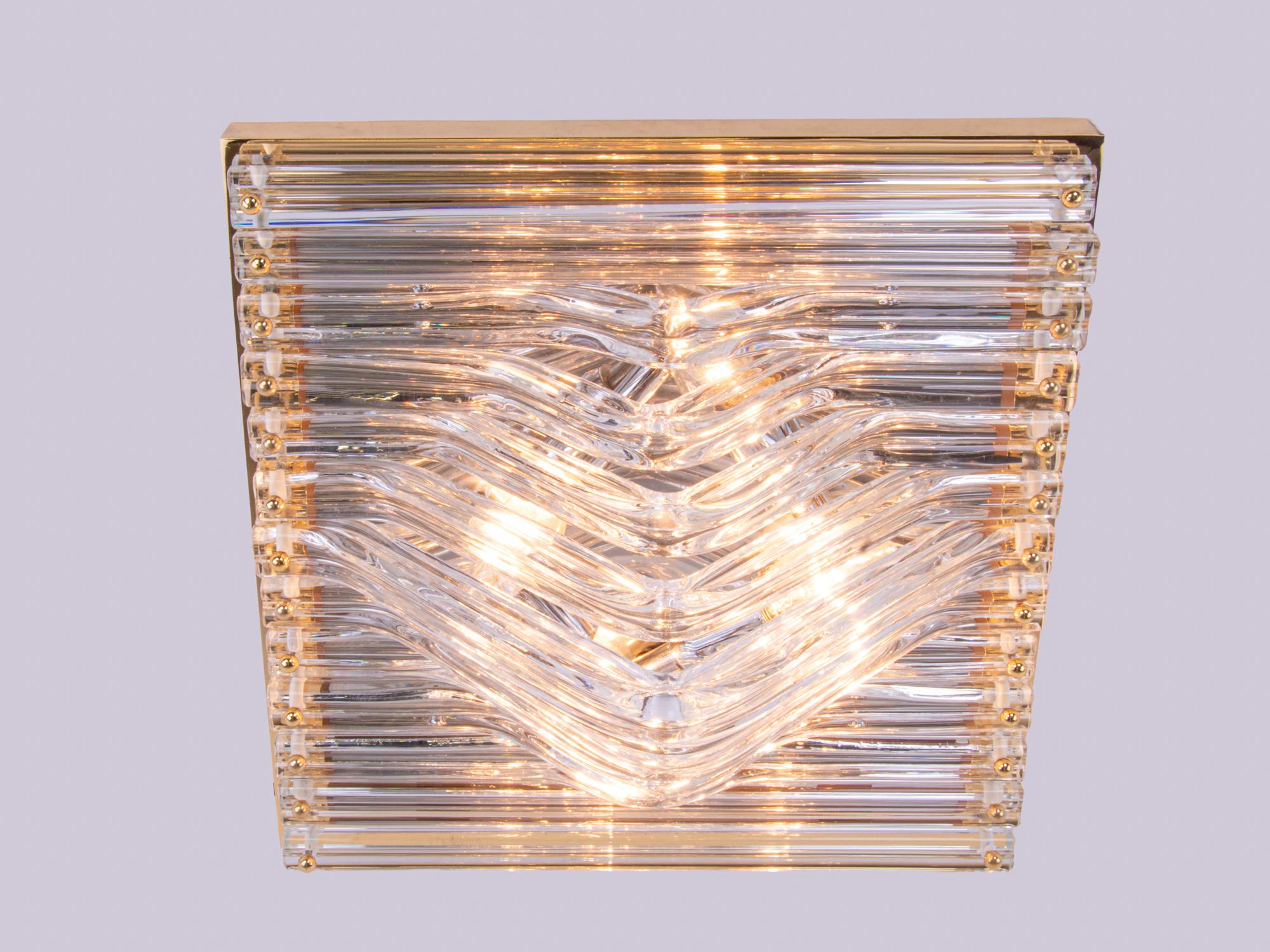 Quadriedri Curvati Murano Einbaubeleuchtung aus Glas und Messing, Venini, Italien 1970er Jahre im Zustand „Gut“ im Angebot in Niederdorfelden, Hessen